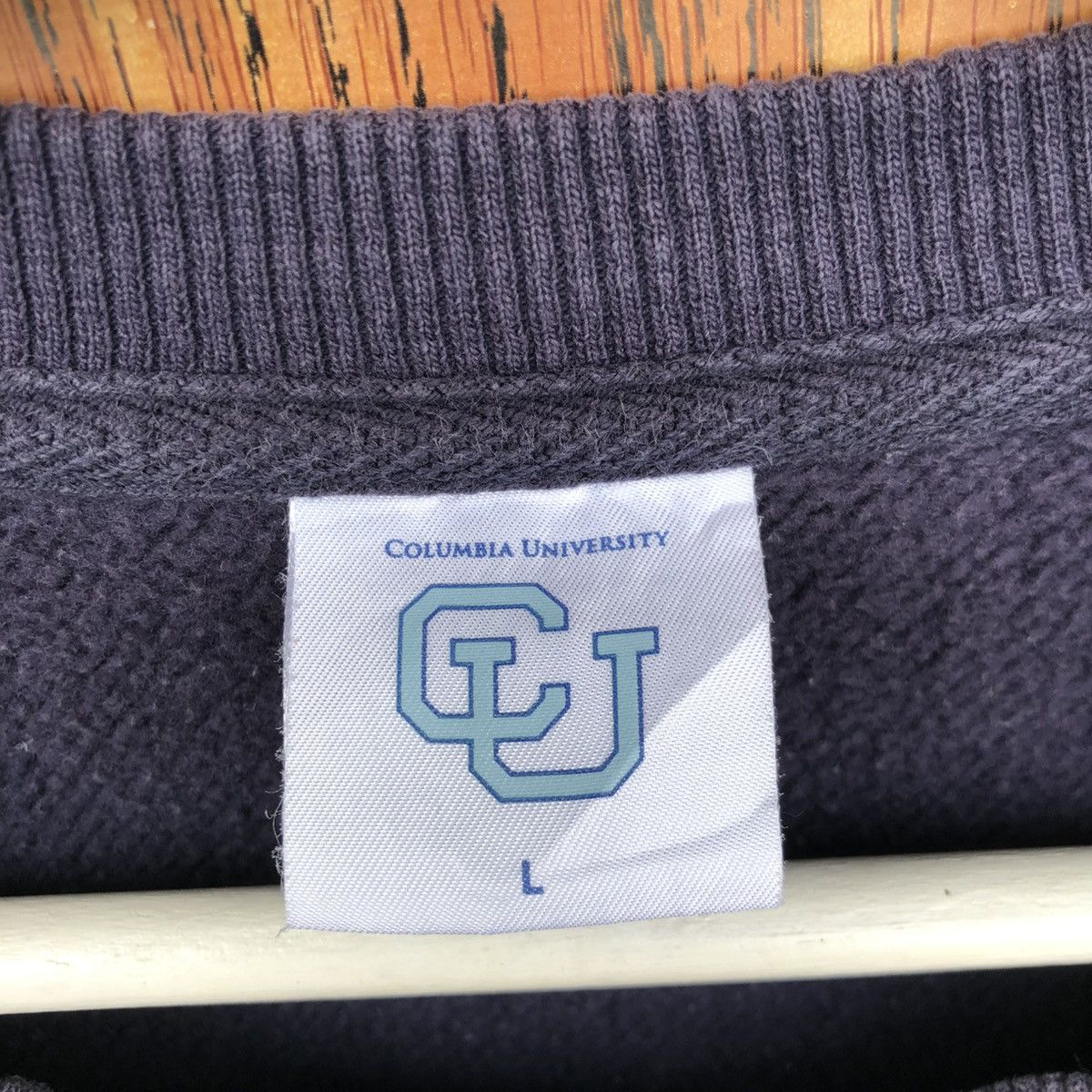 Vintage Vintage The University of Columbia Pullover Sweatshirt Size US L / EU 52-54 / 3 - 6 Thumbnail
