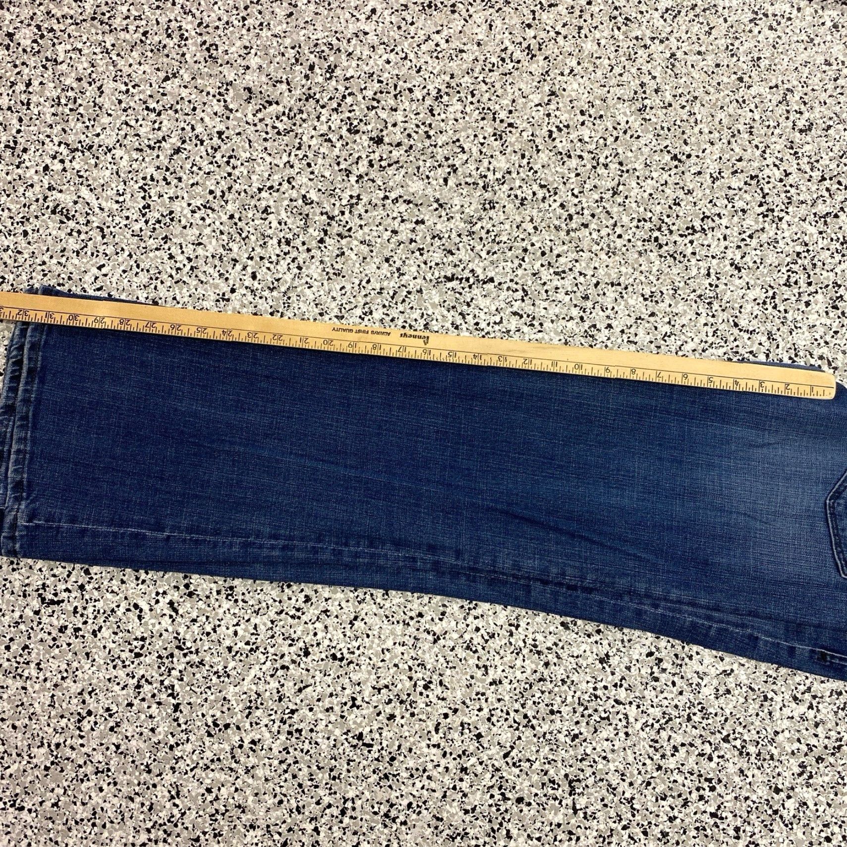 Miss Me Miss Me Jeans Womens 32 Bootcut Denim 5-Pocket Blue Stretch Inseam 31.5 Regular Size 32 Size 24" / US 00 / IT 34 - 7 Thumbnail