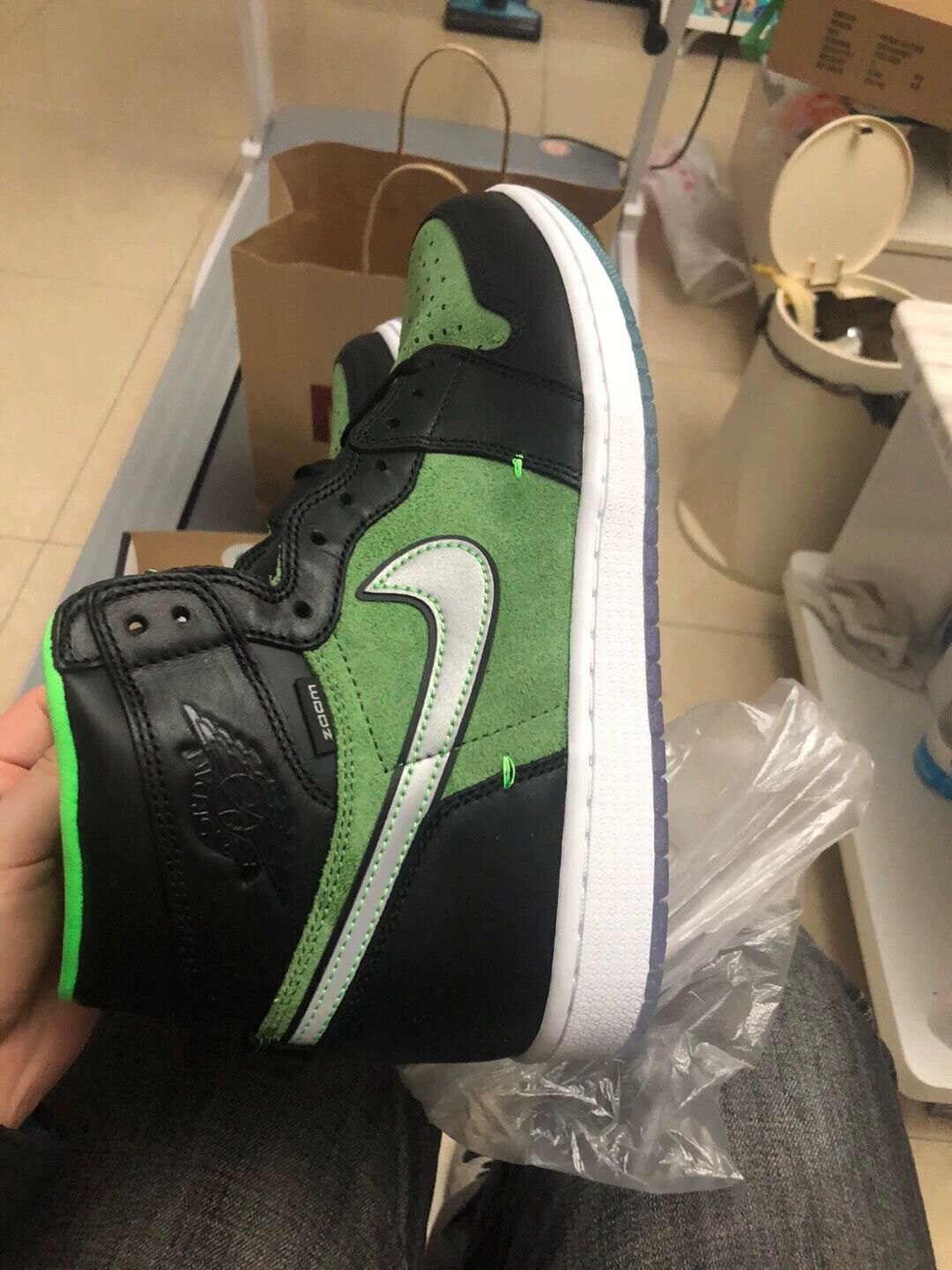 Nike Nike Air Jordan 1 High Zoom Zen Green 44 Brand New Size US 11 / EU 44 - 3 Thumbnail