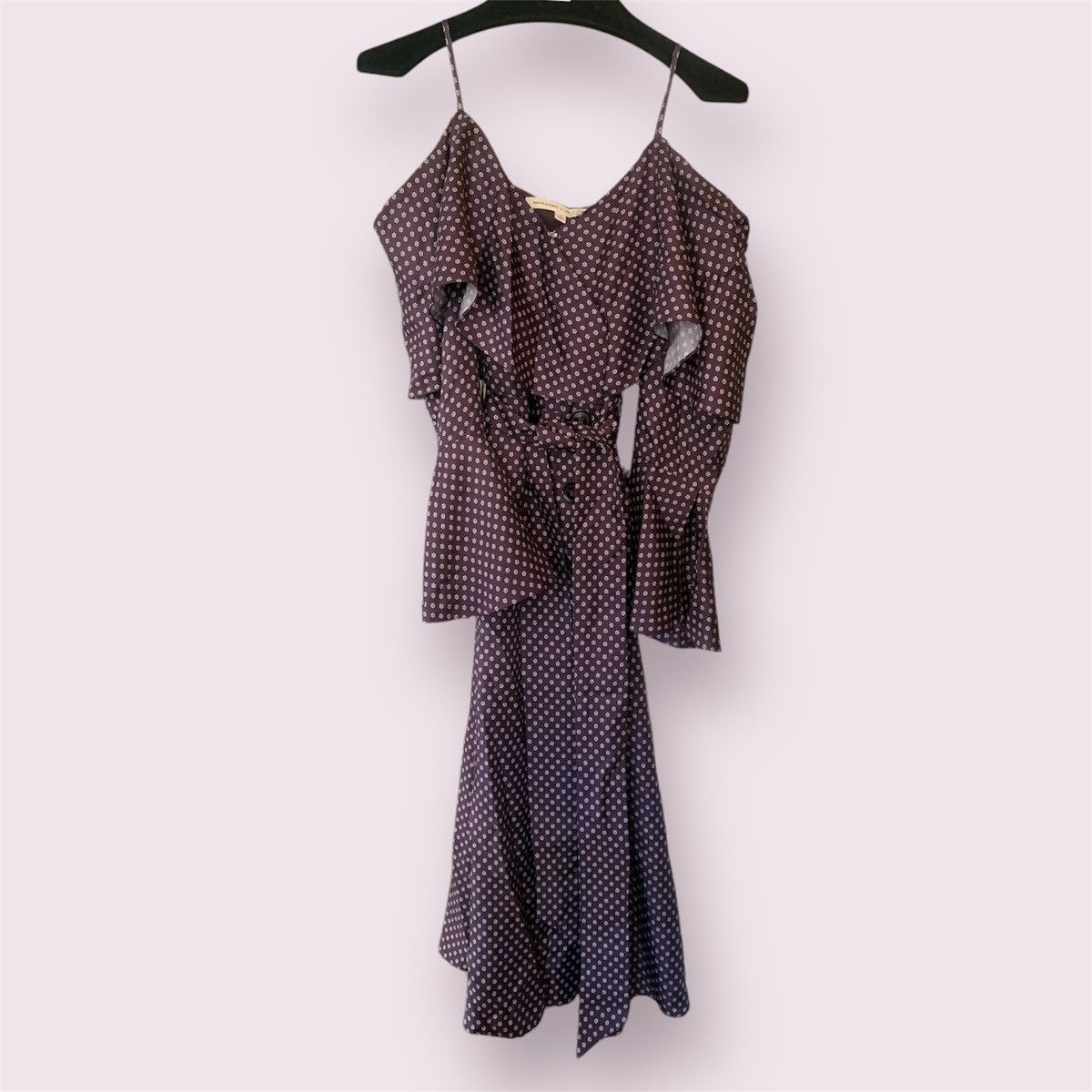 Banana Republic Olivia Palermo BR Off the Shoulder Dress Size M / US 6-8 / IT 42-44 - 1 Thumbnail