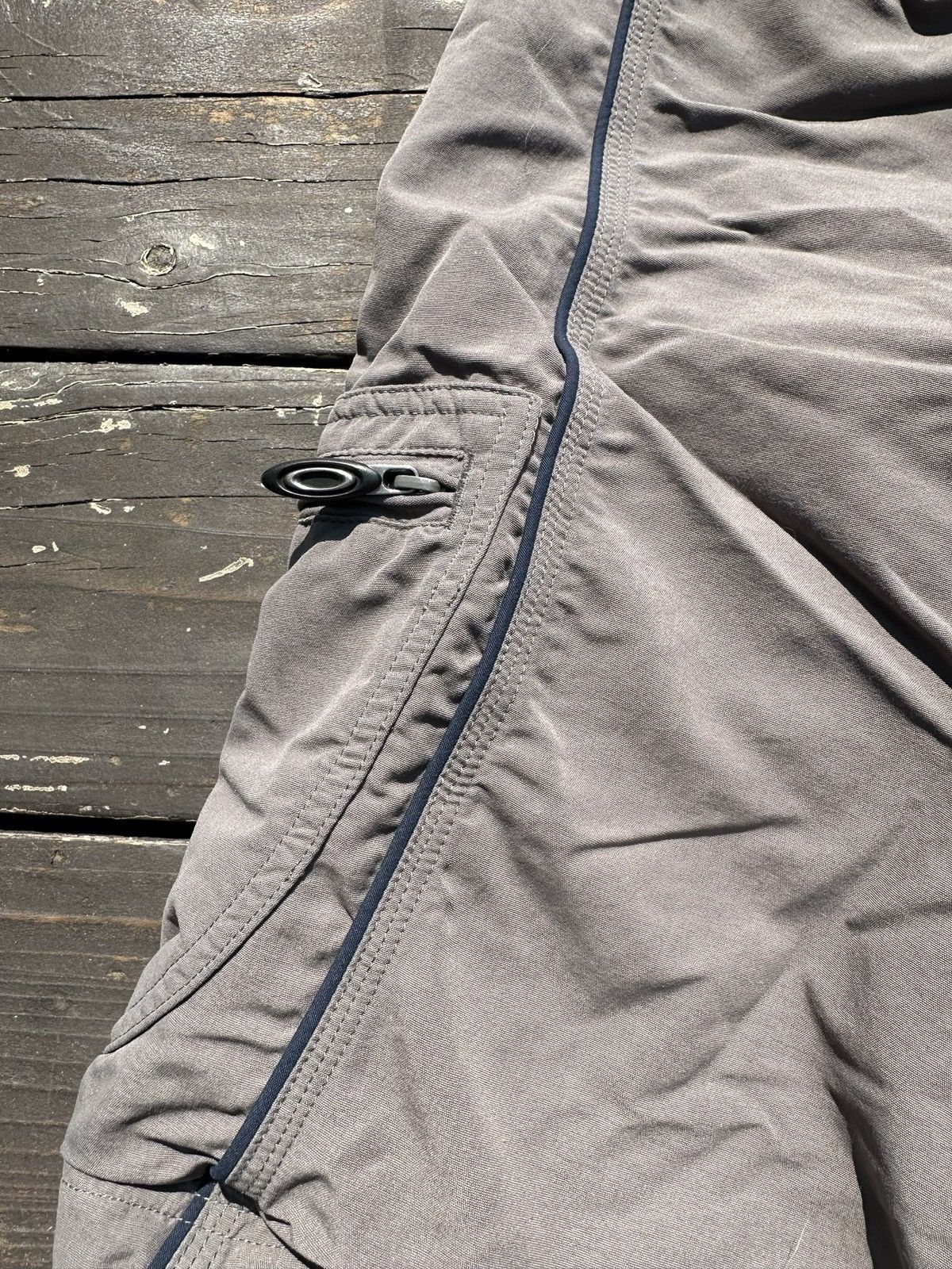Oakley rare oakley shorts Size US 34 / EU 50 - 4 Thumbnail