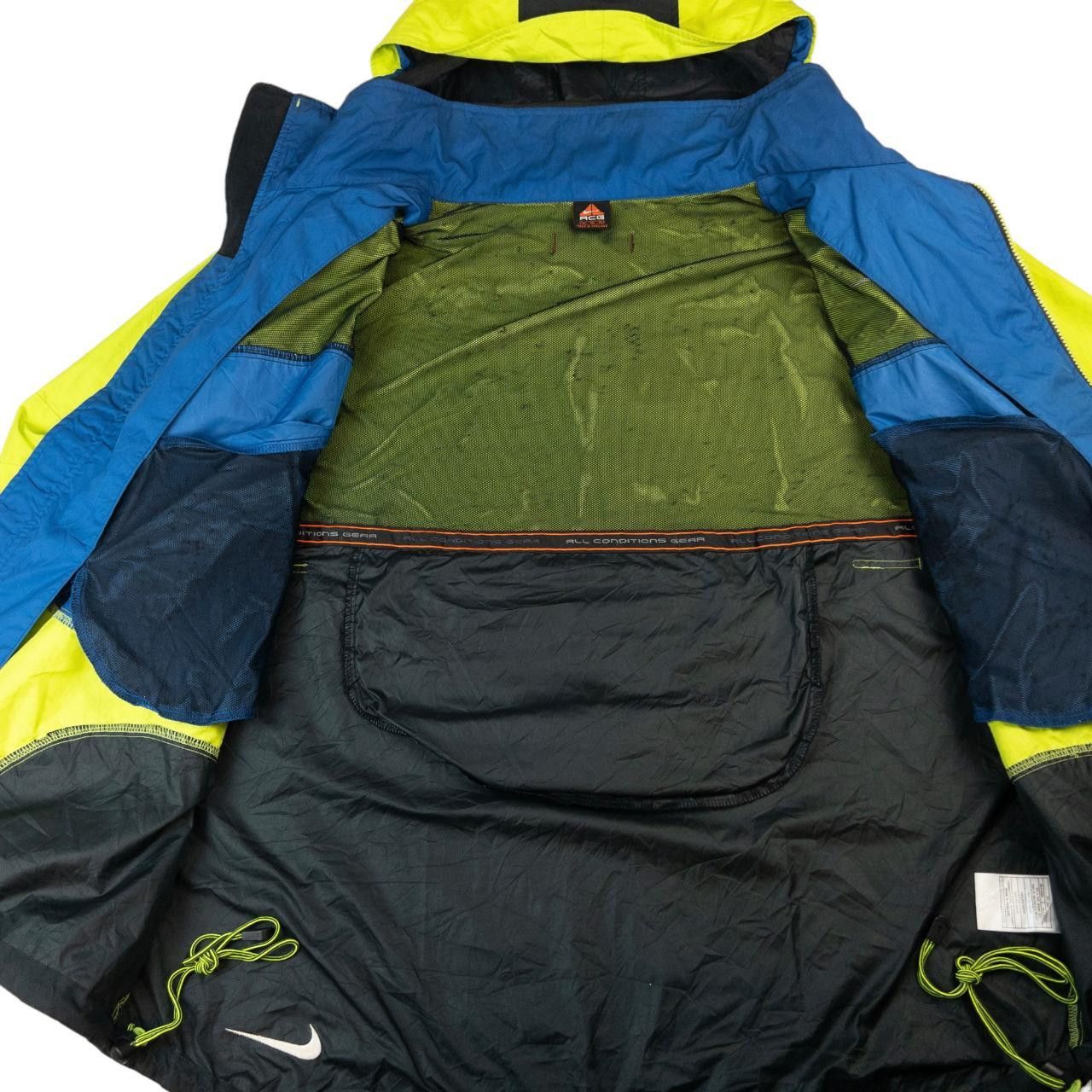 Nike ACG Vintage Nike ACG Waterproof Climafit Jacket Size XL Size US XL / EU 56 / 4 - 4 Thumbnail