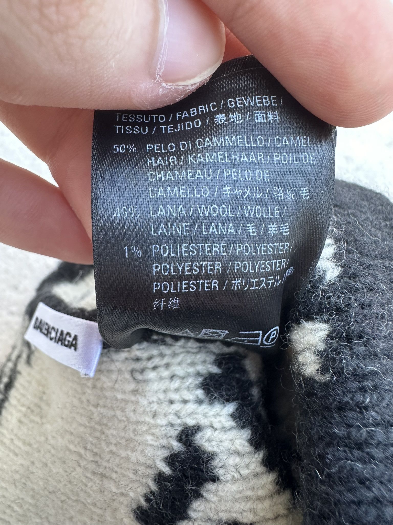 Balenciaga Balenciaga Beanie Winter Hat Allover Logo Black and Ivory Size ONE SIZE - 8 Thumbnail