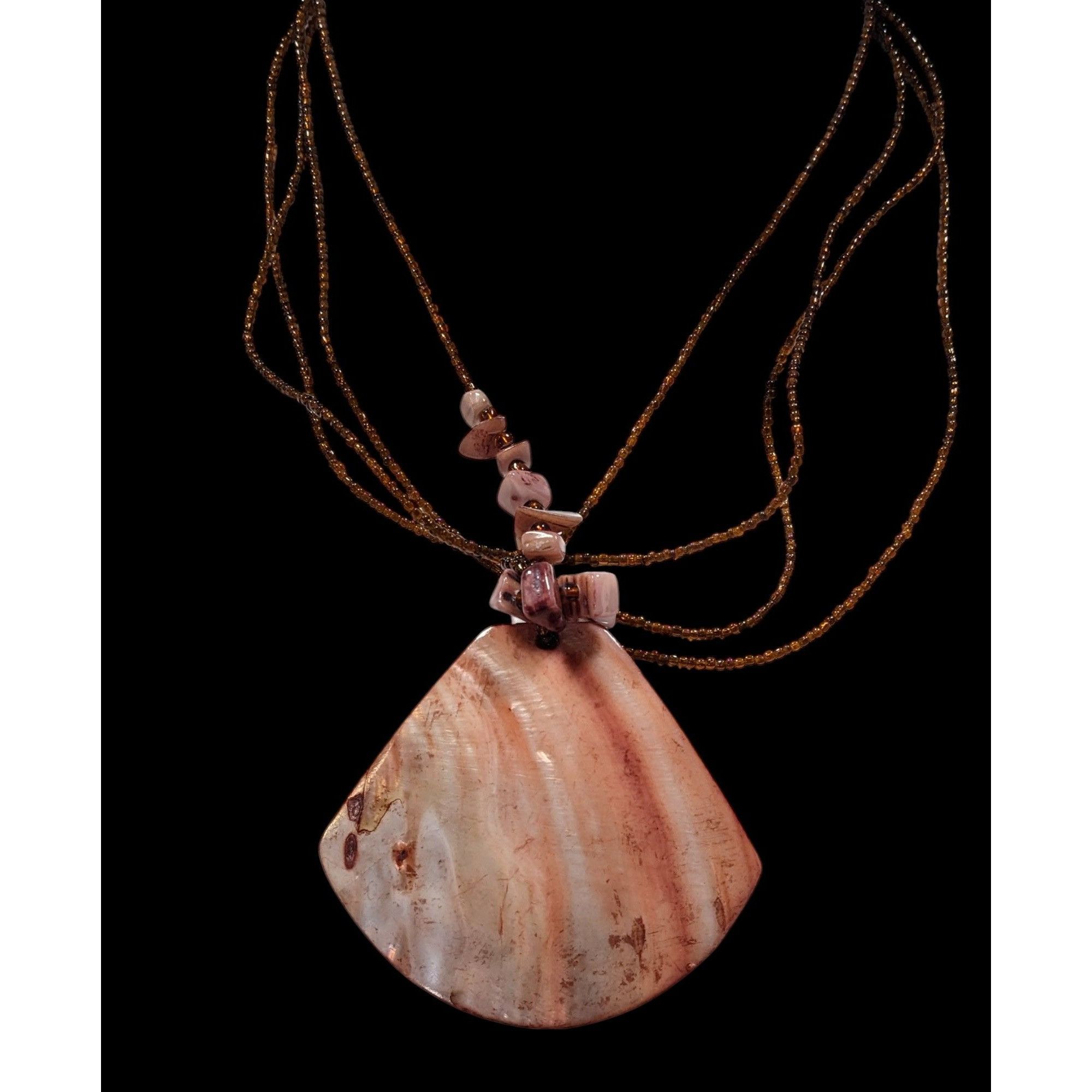 Other Vintage Mermaidcore Brown Shell And Glass Beaded Pendant Nec Size ONE SIZE - 2 Thumbnail
