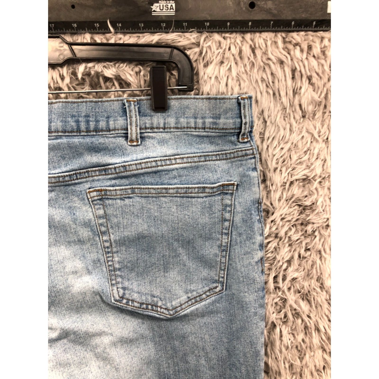 Vintage Sonoma Jeans Size 40x30 Mens Mid Rise Straight Blue Light Wash Denim 5-Pocket Regular belt loops Classic Modern 40 in Waist Boys? Wait. Size US 40 / EU 56 - 6 Thumbnail
