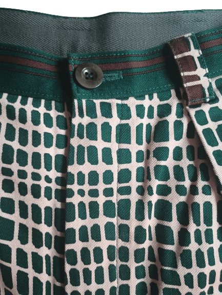 Sacai Sacai front pleated pattern dress shorts Size US 32 / EU 48 - 8 Thumbnail
