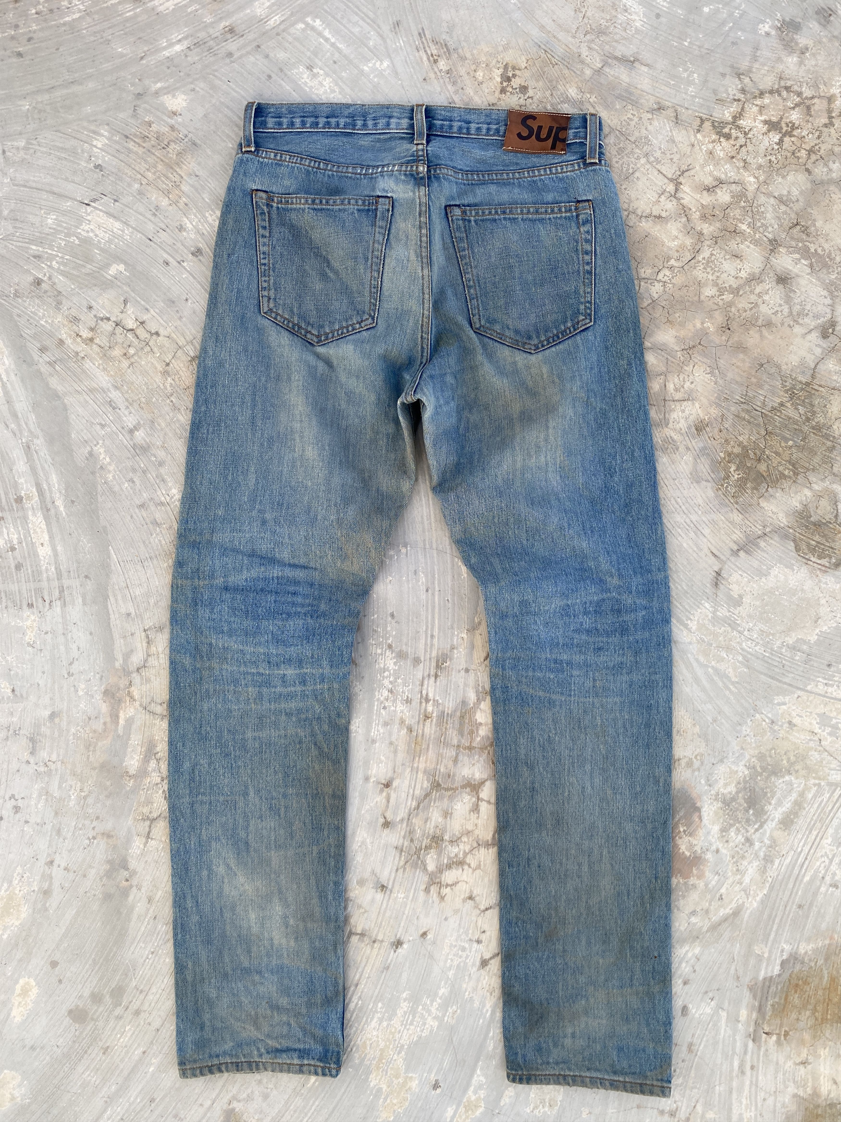 Supreme Supreme Dirty Light Wash Selvedge Jeans Size US 30 / EU 46 - 6 Thumbnail