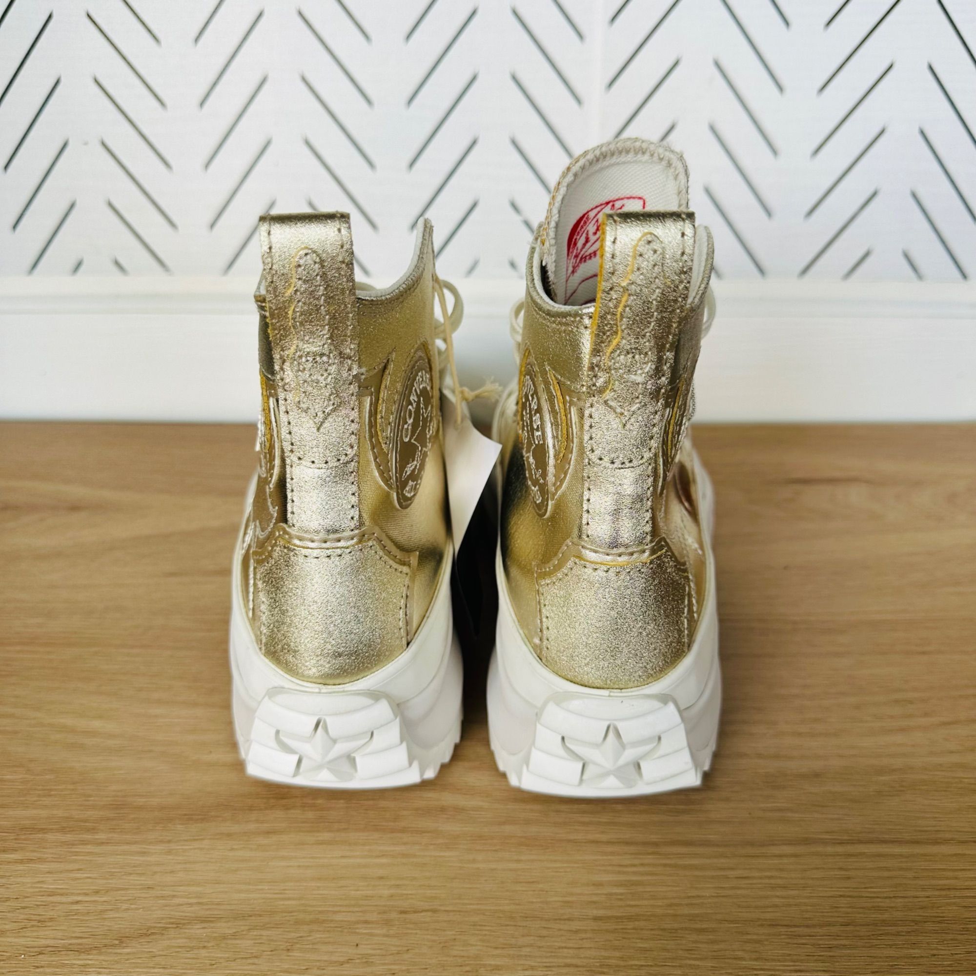 Converse ⭐CONVERSE RUN STAR HIKE HI Size 6 Mens Shoes GOLD Sneakers B Size US 6 / EU 39 - 5 Thumbnail