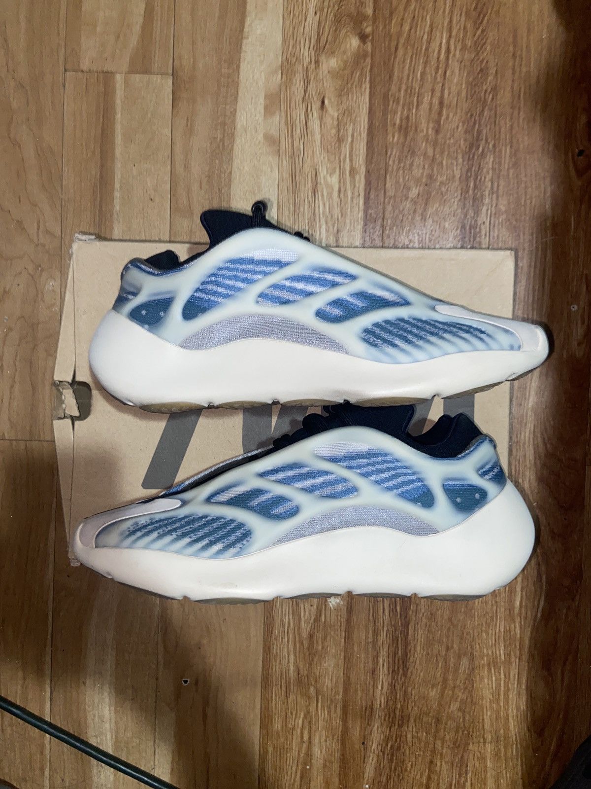 yeezy 300 v3 kyanite