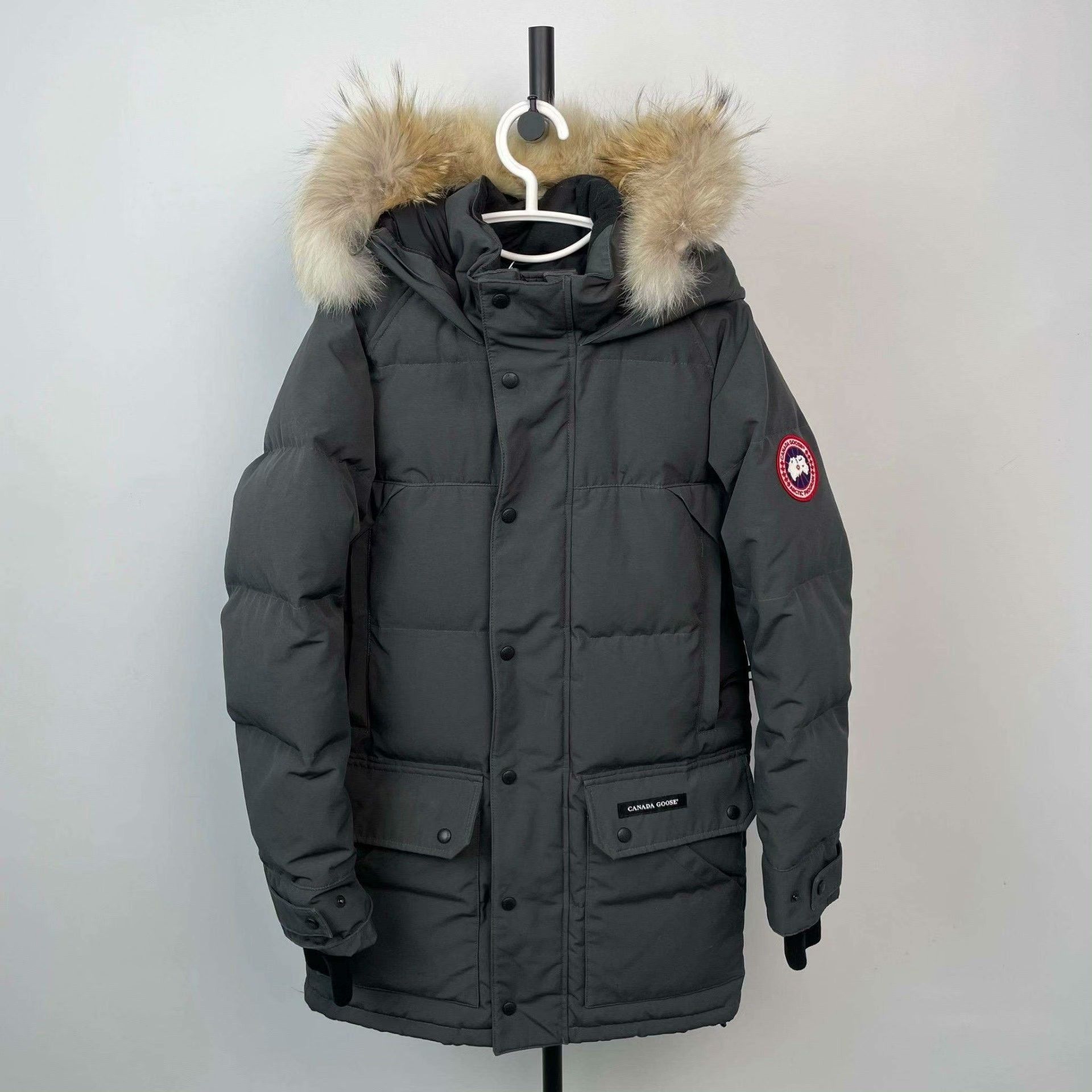 Canada Goose Canada Goose Down Long Gray Heavy Coat S Men Size US S / EU 44-46 / 1 - 1 Thumbnail