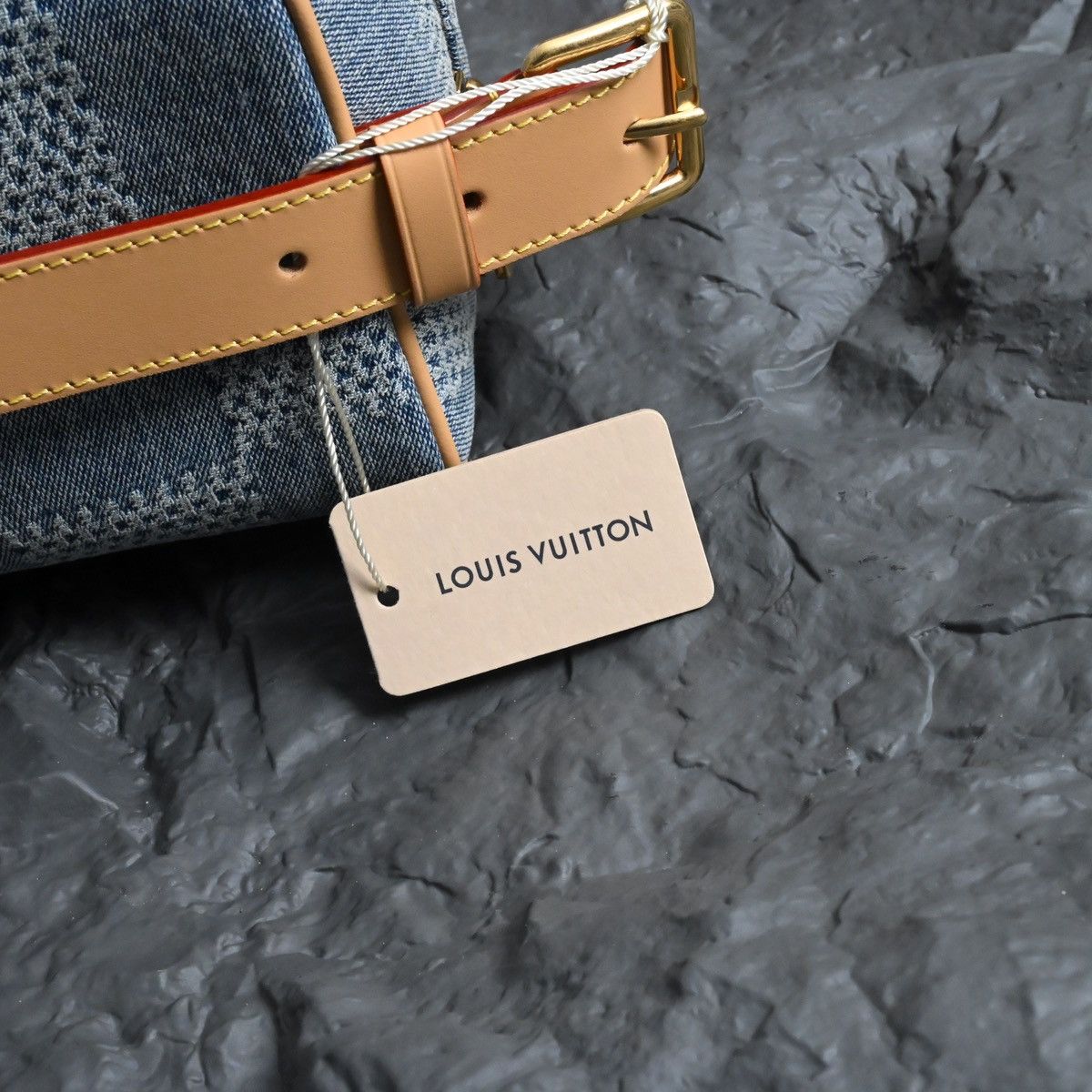Louis Vuitton LOUIS VUITTON TROUSSE TOILETTE LOCKER DOPP KIT Size ONE SIZE - 4 Thumbnail