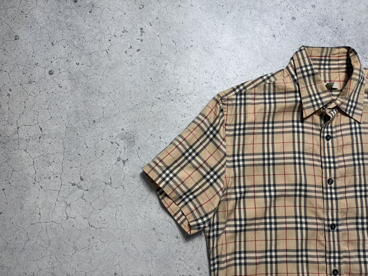 Burberry Burberry Checked Short Sleeve Button Up Vintage Shirt Size S Size US S / EU 44-46 / 1 - 3 Thumbnail
