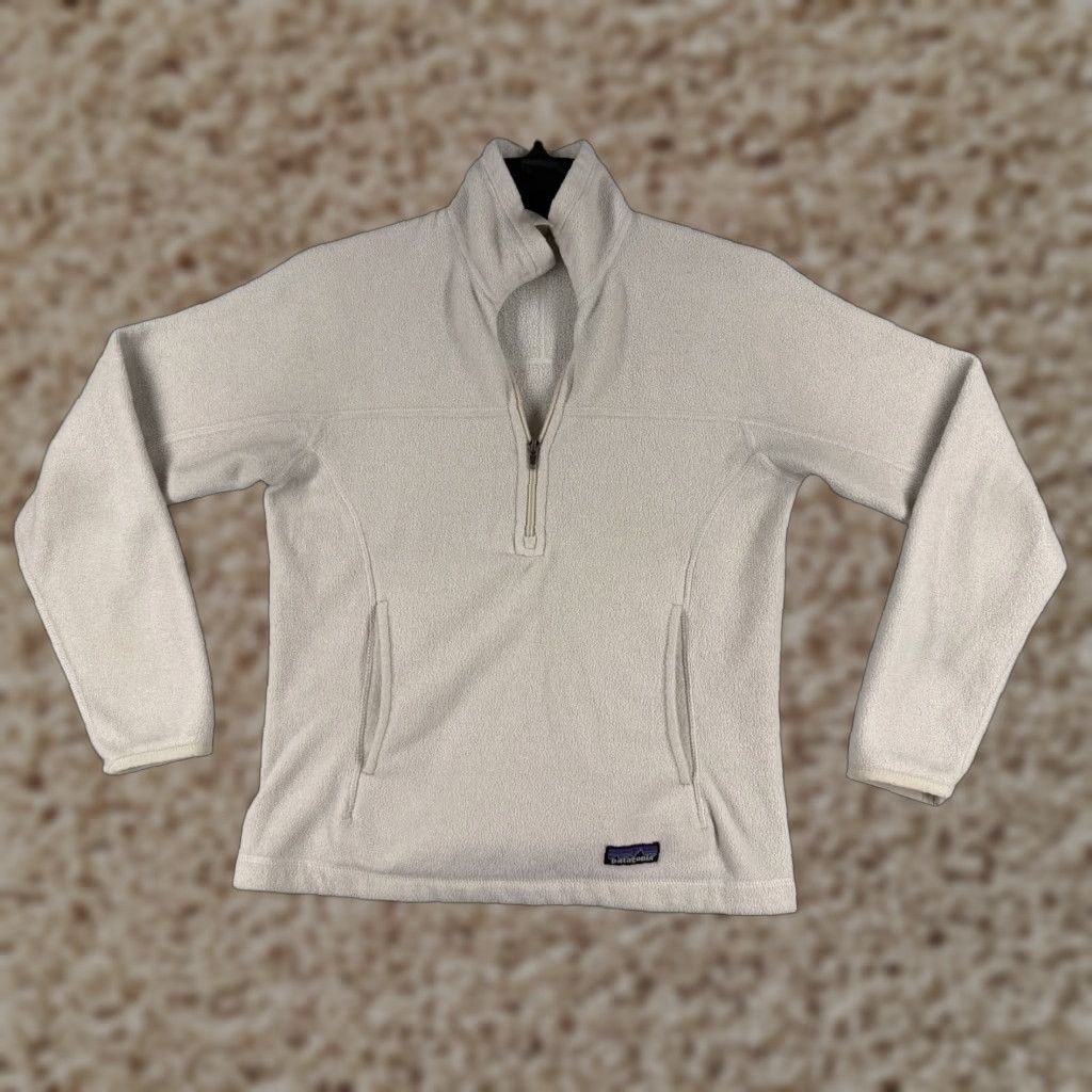 Patagonia Patagonia Sweater Womens Small White Synchilla Marsupial 1/2 Zip Pockets Poly Size S / US 4 / IT 40 - 1 Thumbnail