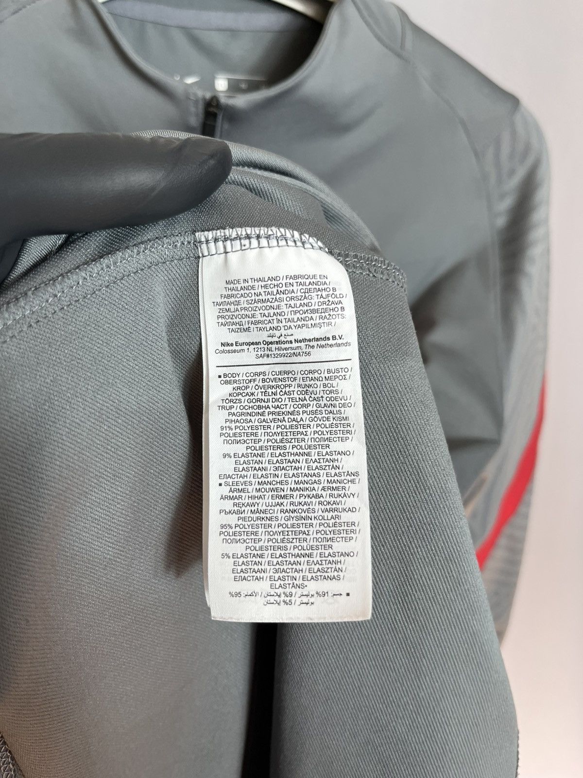 Nike NIKE MEN FC LIVERPOOL 2020/2021 TRAINING TOP SHIRT 1/4 zip Size US XL / EU 56 / 4 - 6 Thumbnail