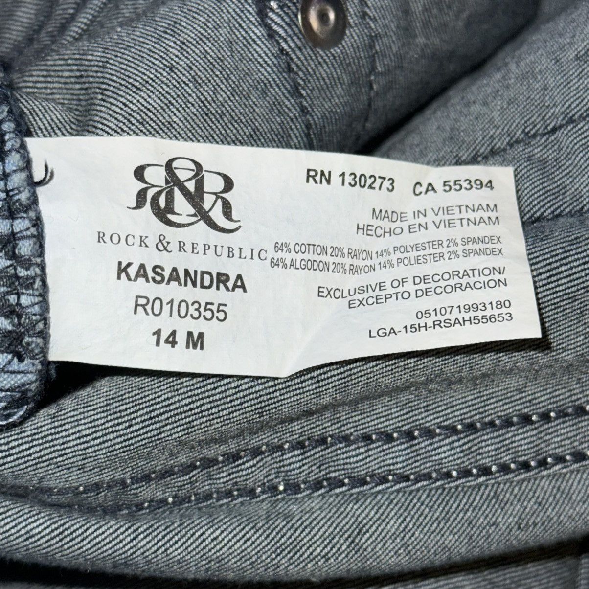 Rock & Republic Rock & Republic Kasandra dark wash bootcut jeans Size 36" / US 14 / IT 50 - 6 Thumbnail