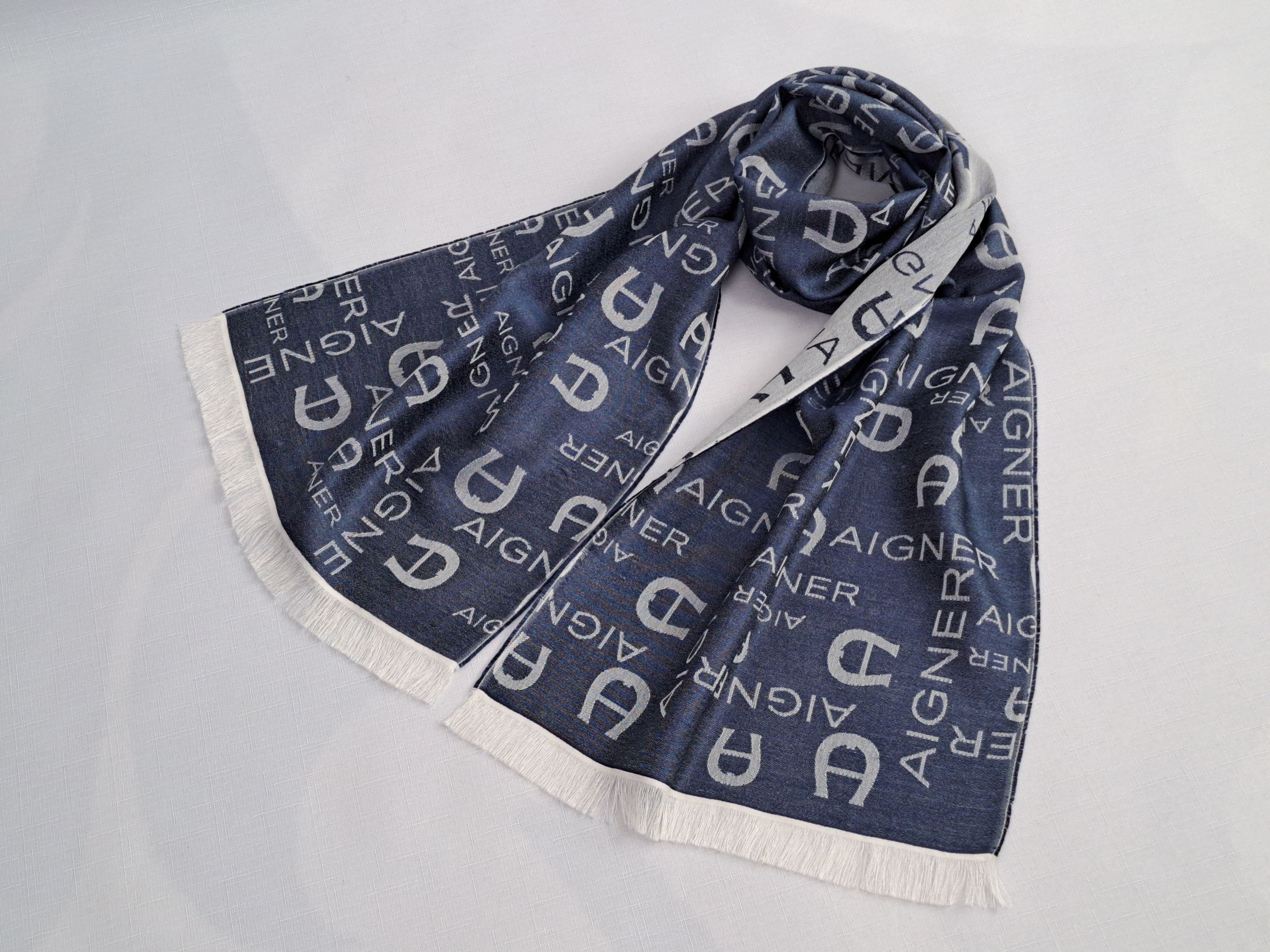 Aigner AIGNER logo collection monogram scarf. Size ONE SIZE - 1 Thumbnail