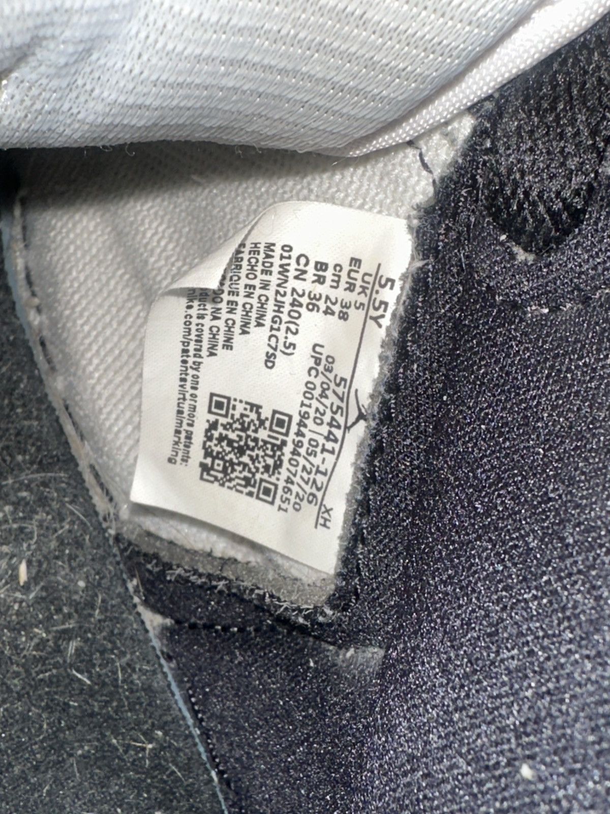 Jordan Brand × Nike Jordan 1 Grey and White Size US 7 / EU 40 - 7 Thumbnail