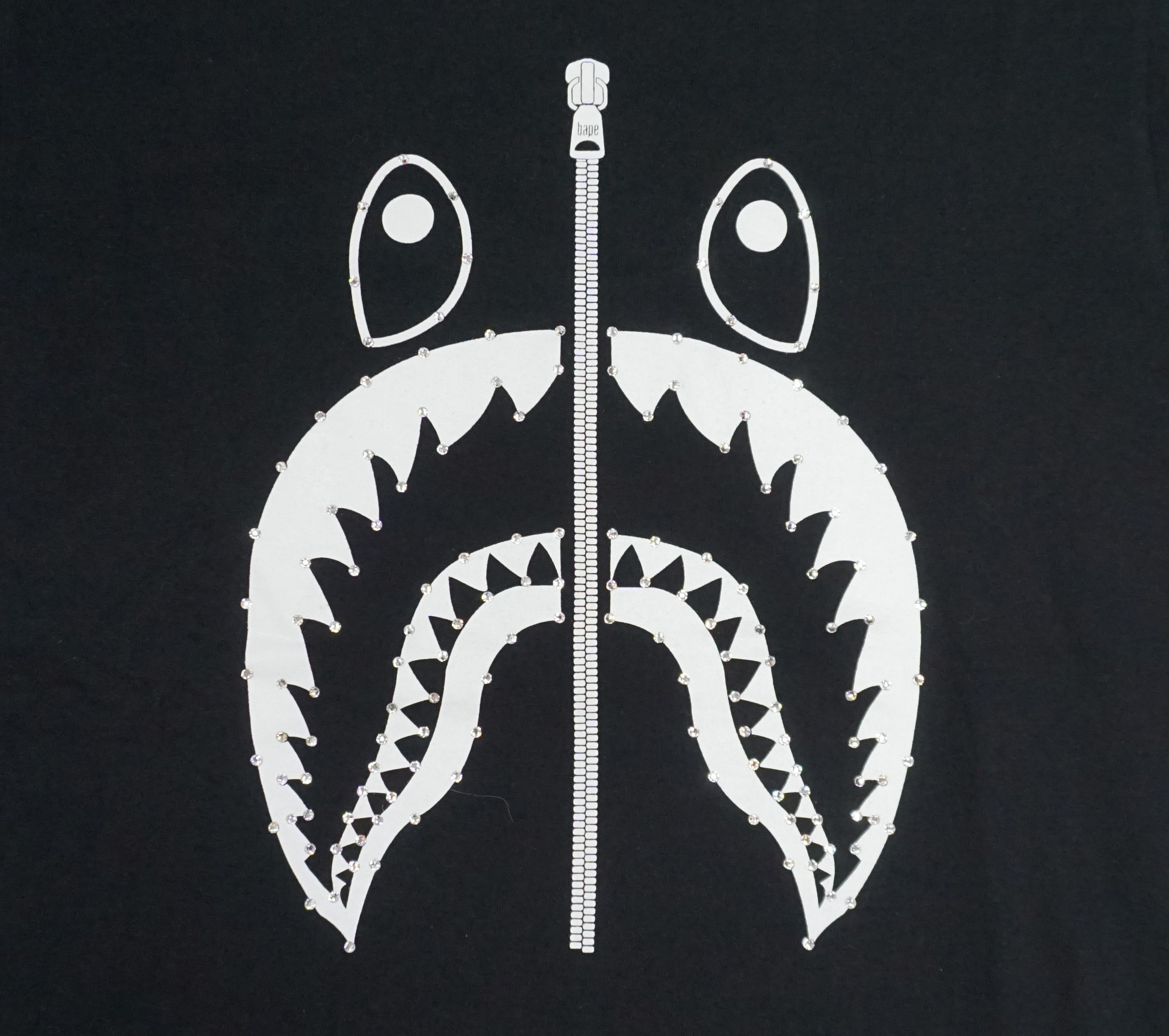 Bape Bape Crystal Stone Shark T-shirt Size US L / EU 52-54 / 3 - 2 Thumbnail