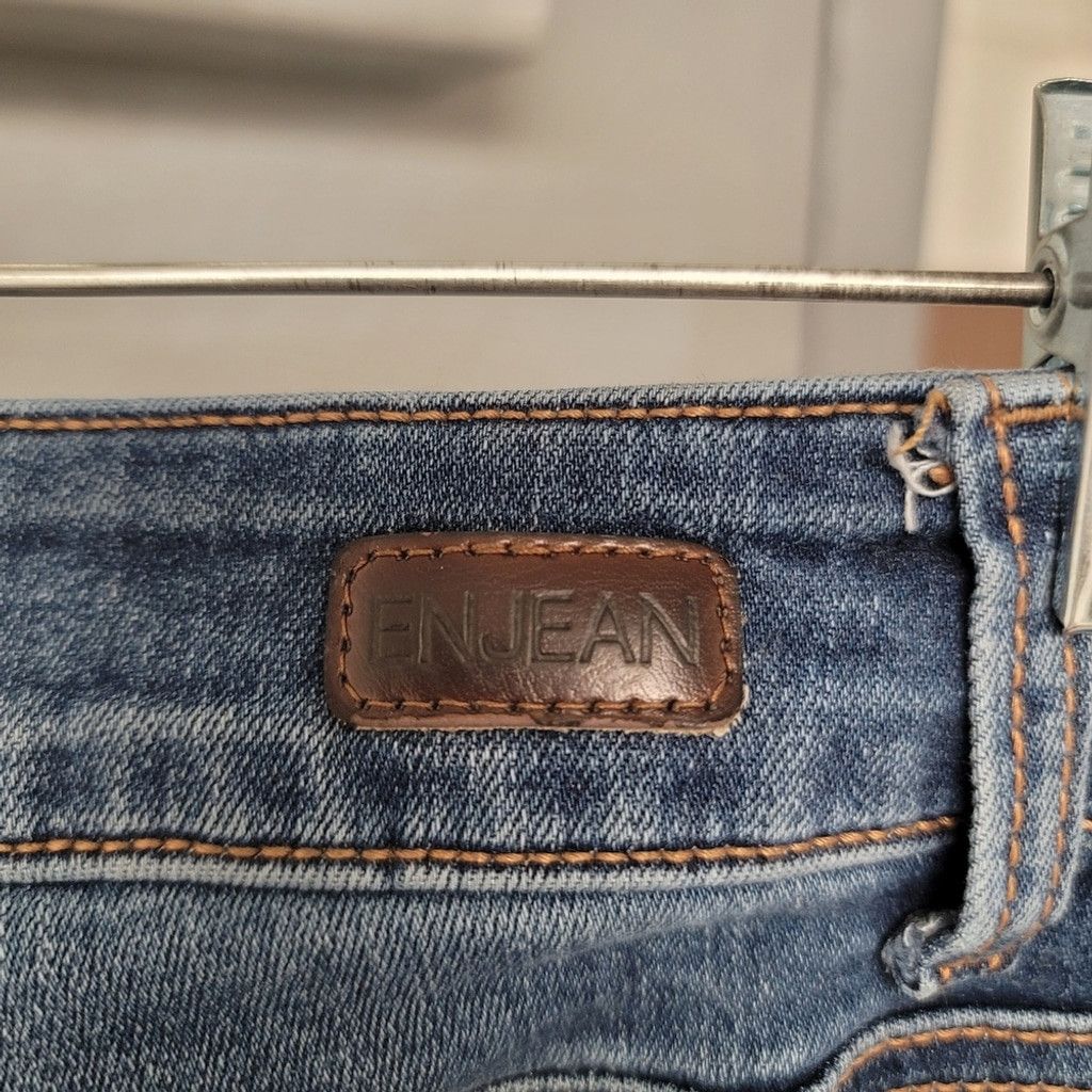 Other EUC Enjean Distressed Skinny Jeans Size 29" - 4 Thumbnail