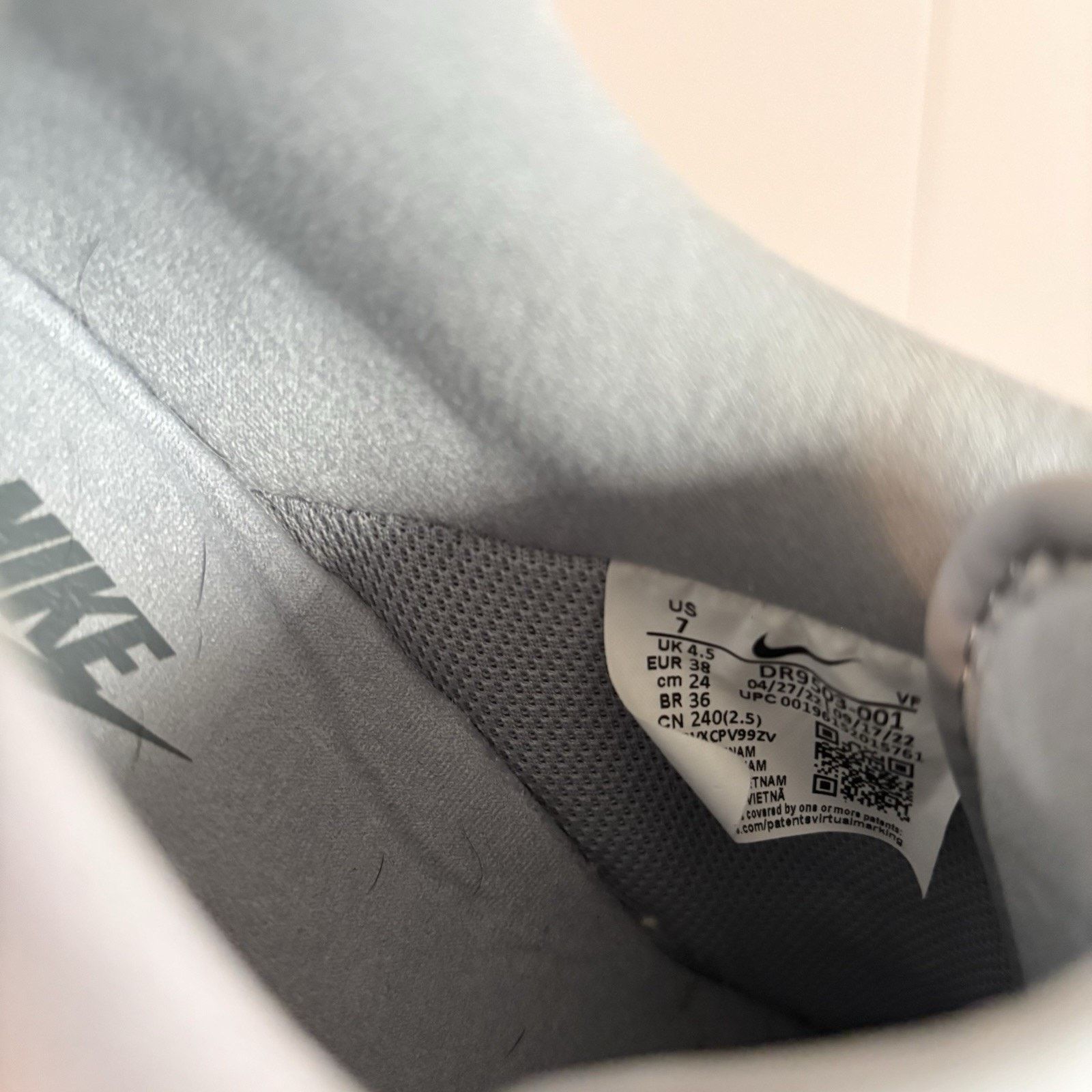 Nike Nike Air Force 1 Low '07 PRM Wolf Grey (Women's) size 7 DR9 Size US 7 / IT 37 - 8 Thumbnail