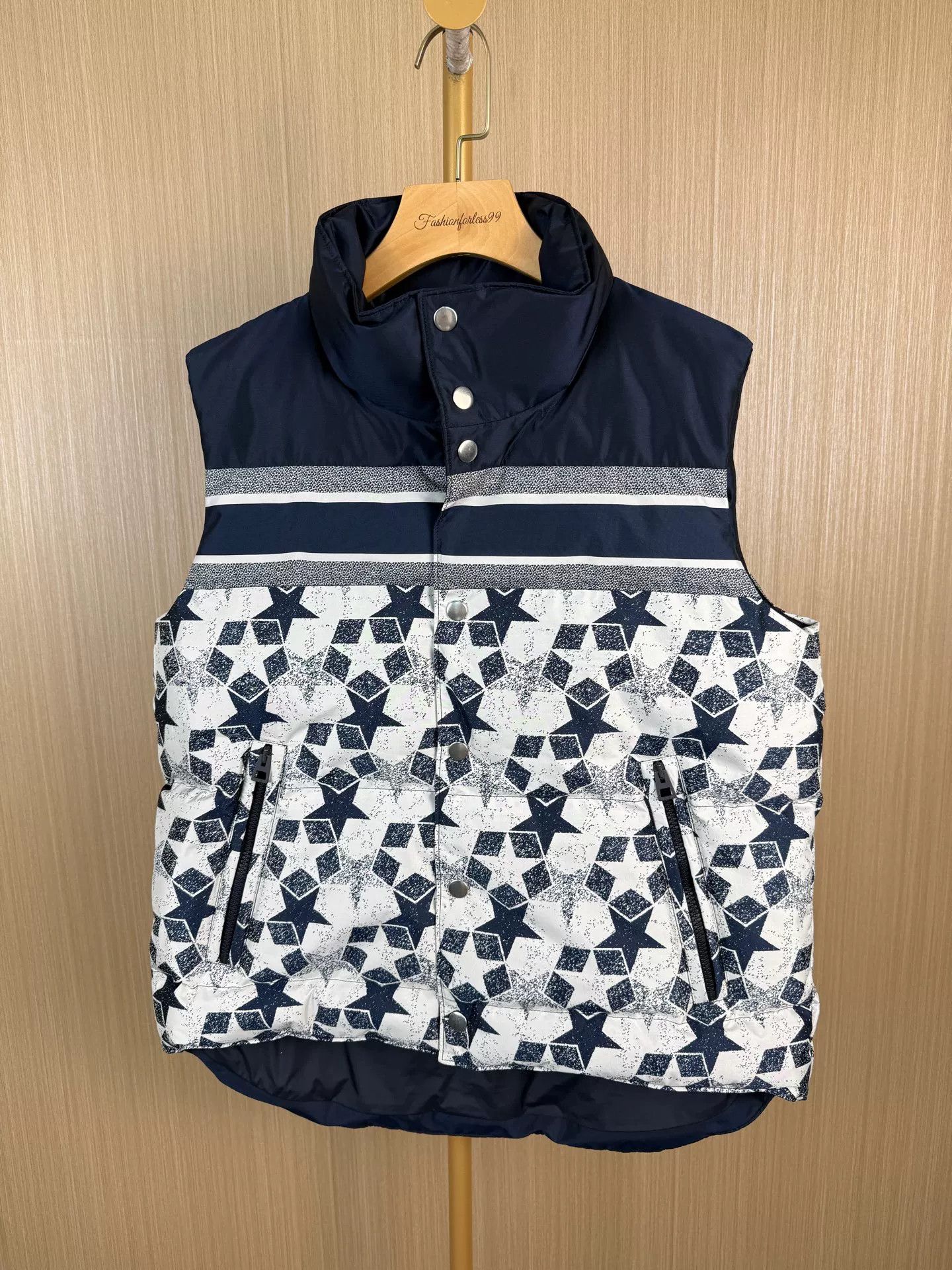 Dior dior star pattern cotton vest size m Size US M / EU 48-50 / 2 - 1 Thumbnail