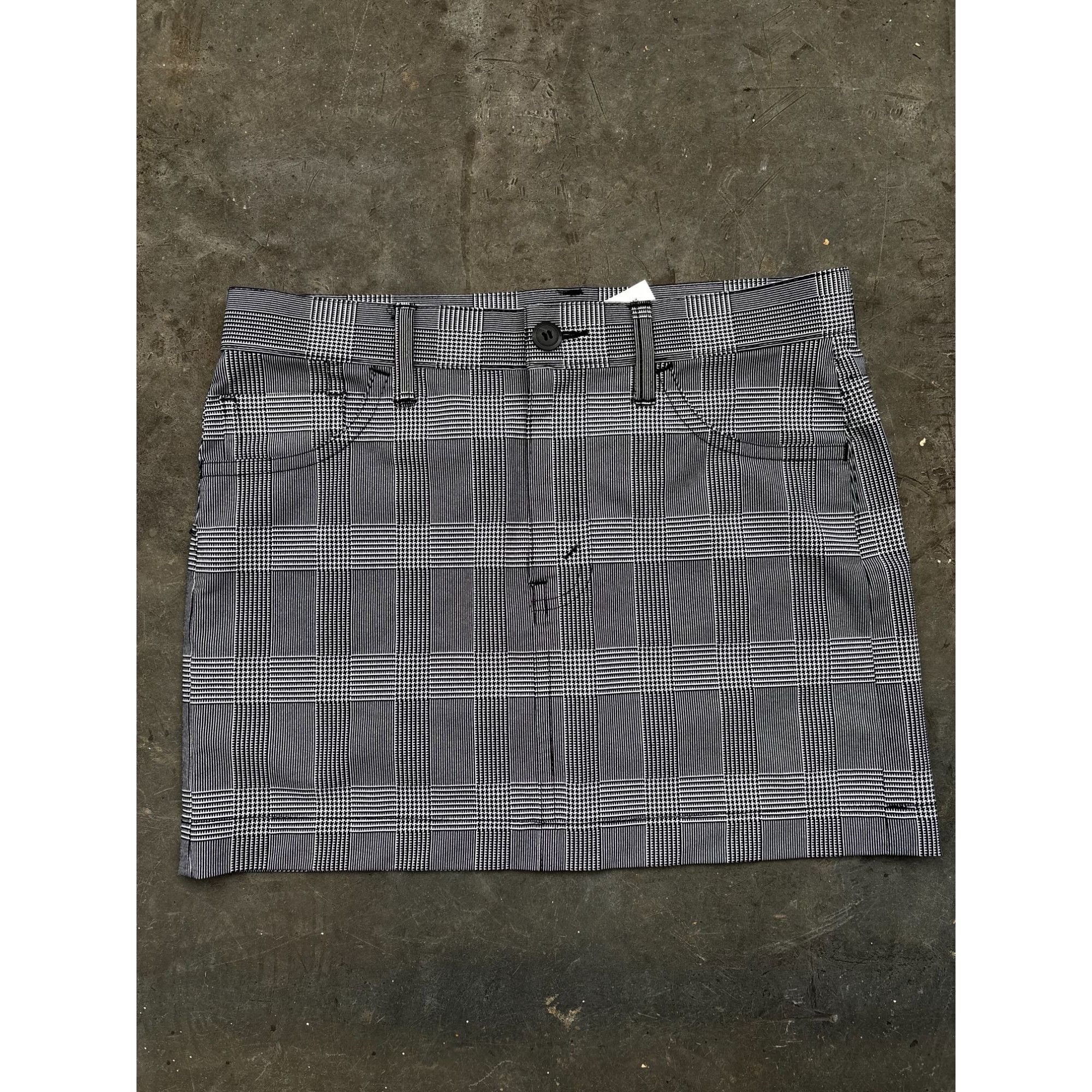 Junya Watanabe Junya Watanabe Comme Des Garçons Plaid Mini Skirt XS Rare Size 28" / US 6 / IT 42 - 1 Thumbnail