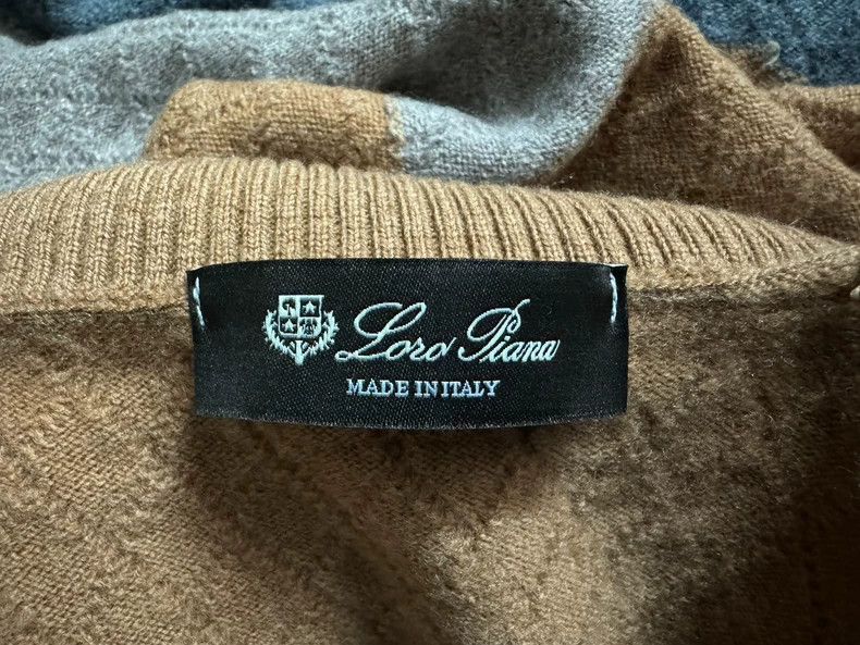 Loro Piana LORO PIANA Classic diamond pattern cashmere knit high coll Size US M / EU 48-50 / 2 - 3 Thumbnail
