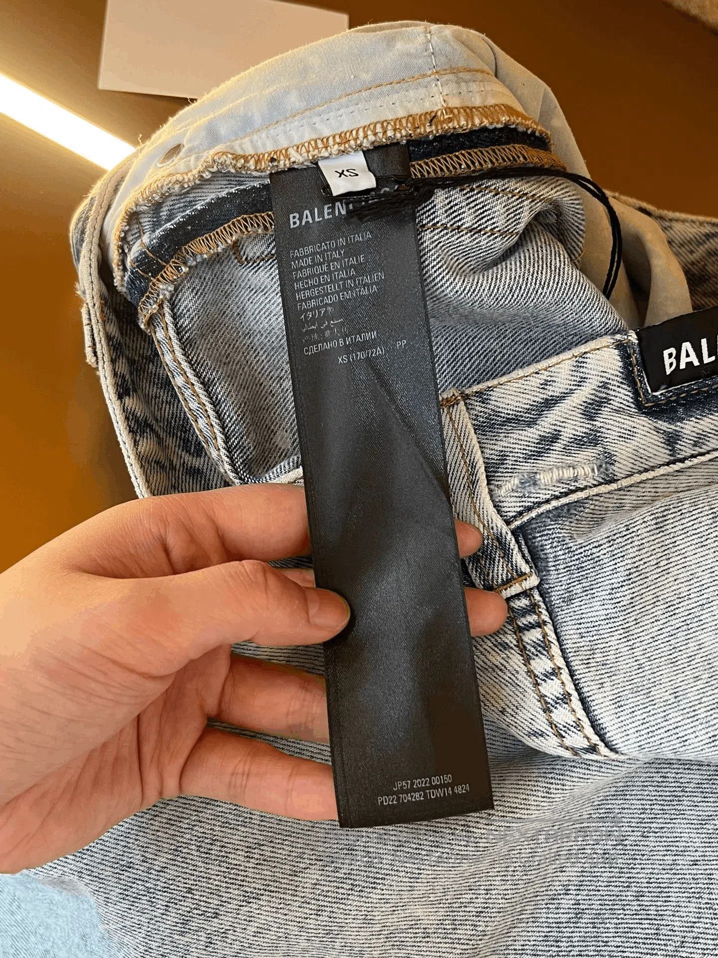Balenciaga Balenciaga Pull Up Jeans. Size 24" / US 00 / IT 34 - 4 Thumbnail