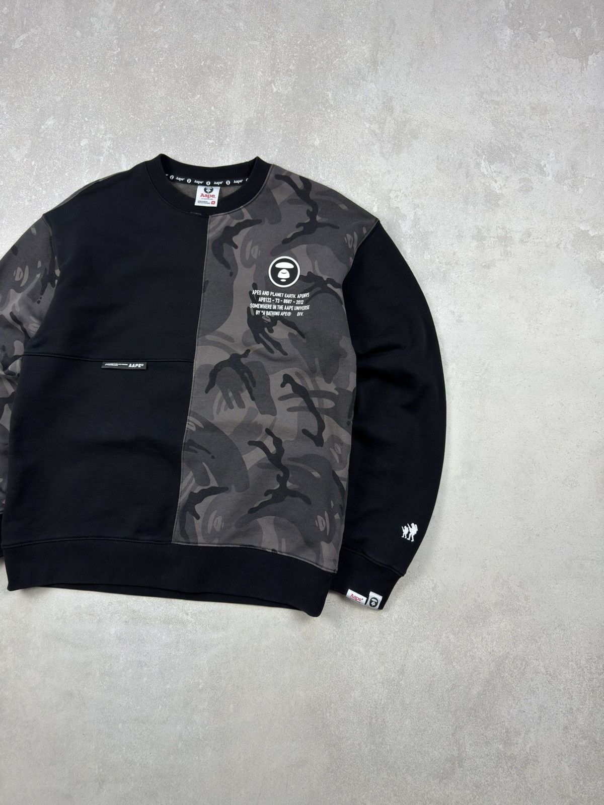 Aape AAPE BY A BATHING APE Apunvs Bape Camo Big Logo Sweatshirt Size US M / EU 48-50 / 2 - 6 Thumbnail