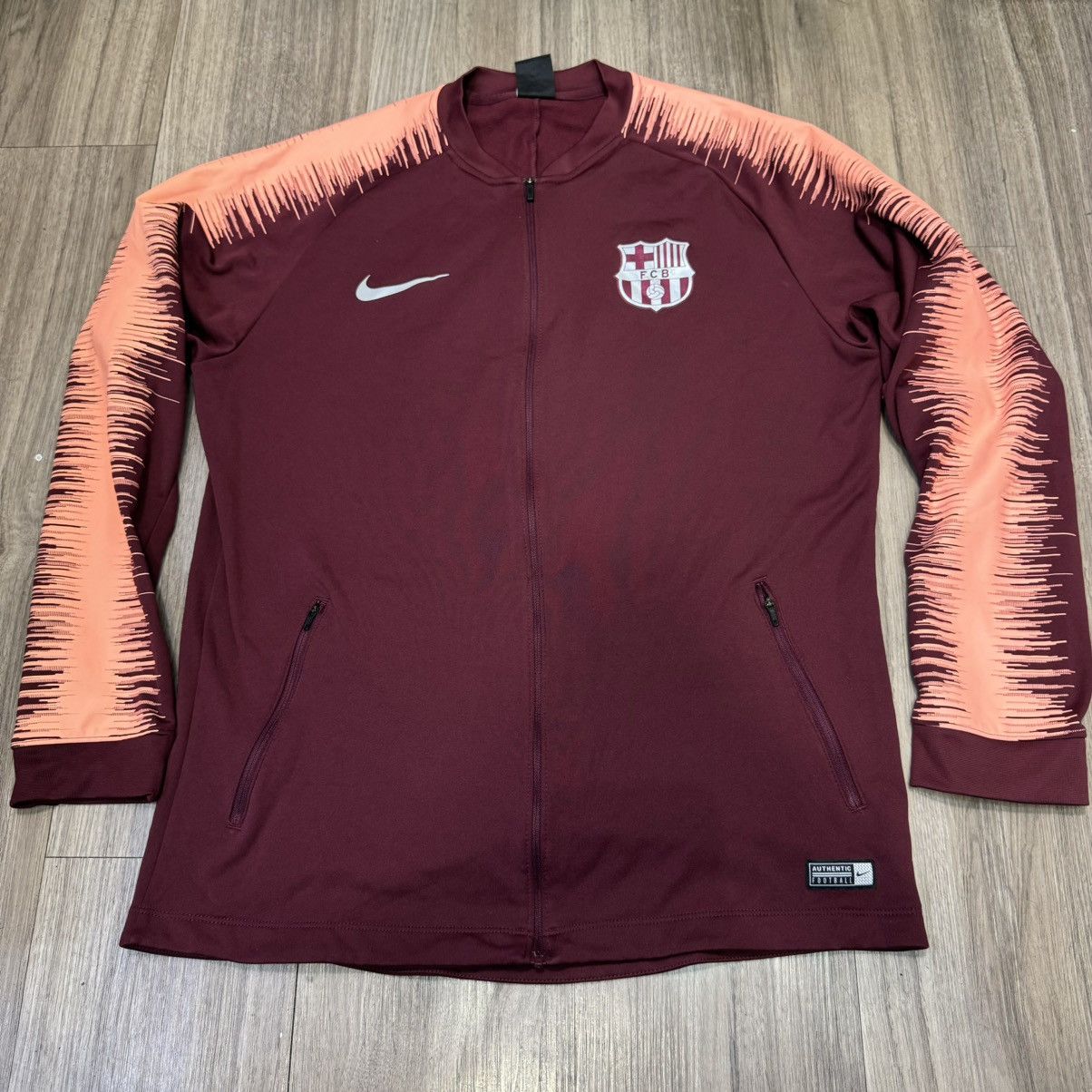 Nike Barcelona 18/19 training jacket Size US L / EU 52-54 / 3 - 1 Thumbnail
