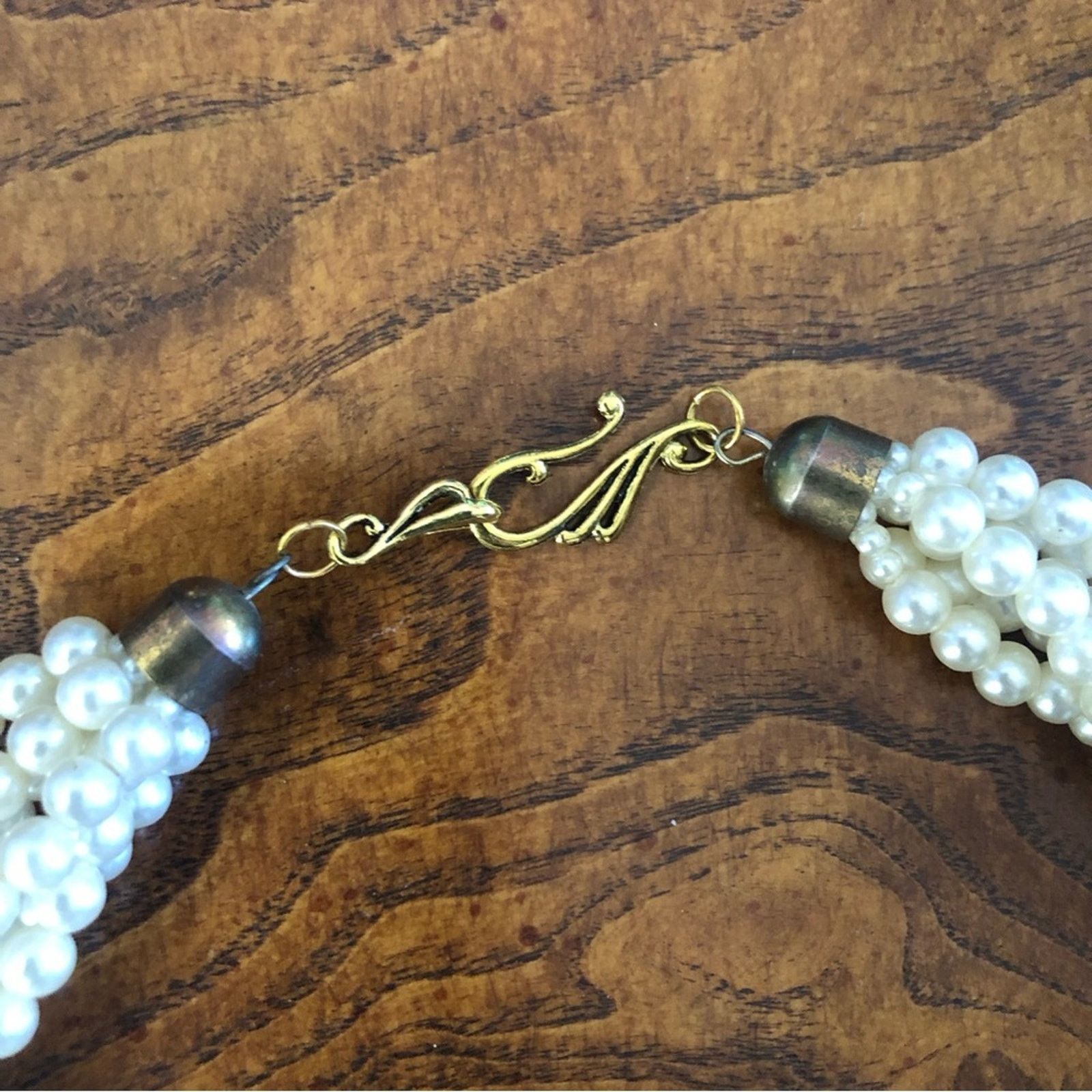 Vintage Vintage 6 strand cream pearl necklace Size ONE SIZE - 10 Thumbnail