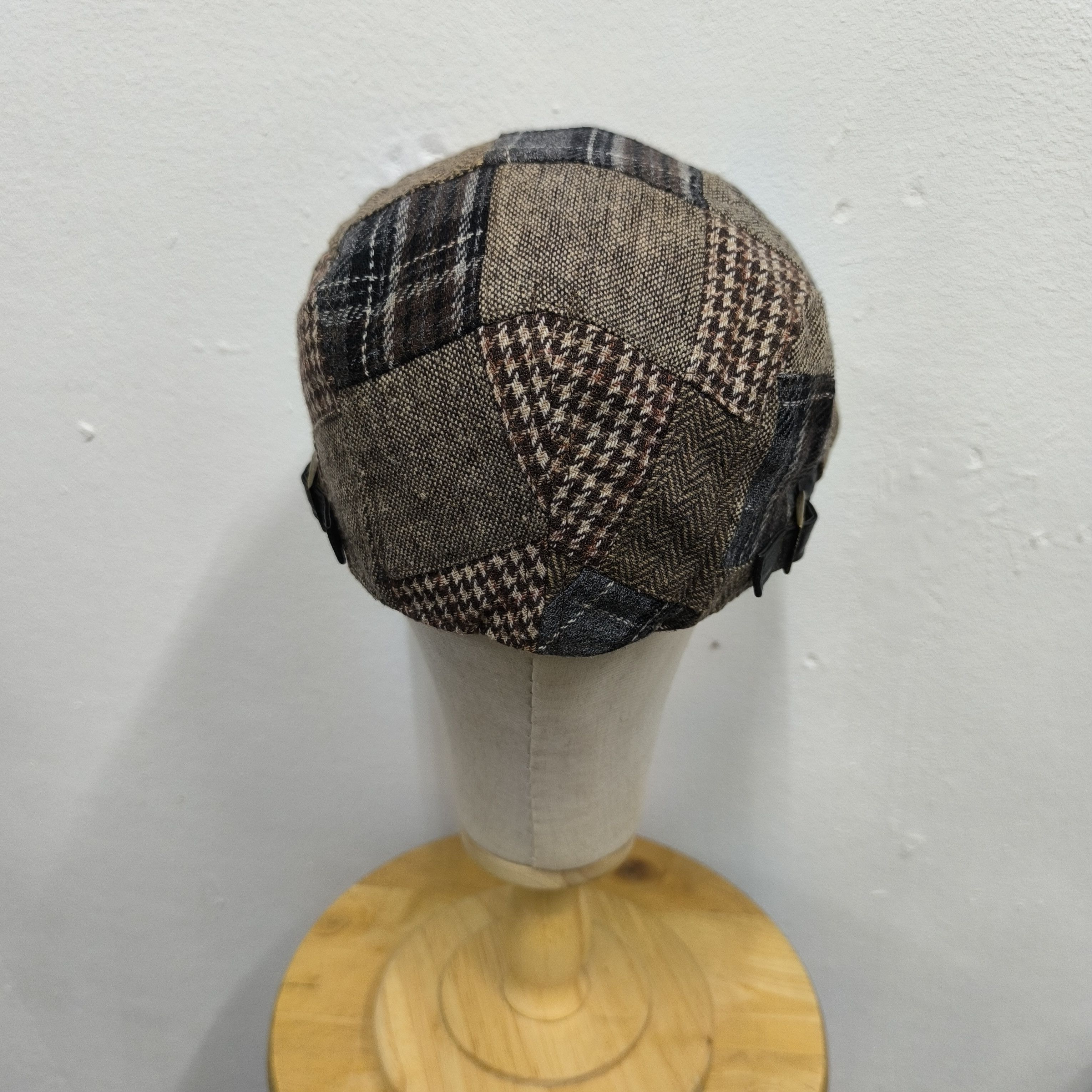 Japanese Brand 🌊 Japanese brand escape patchwork wool baretta flat hat Size ONE SIZE - 3 Thumbnail