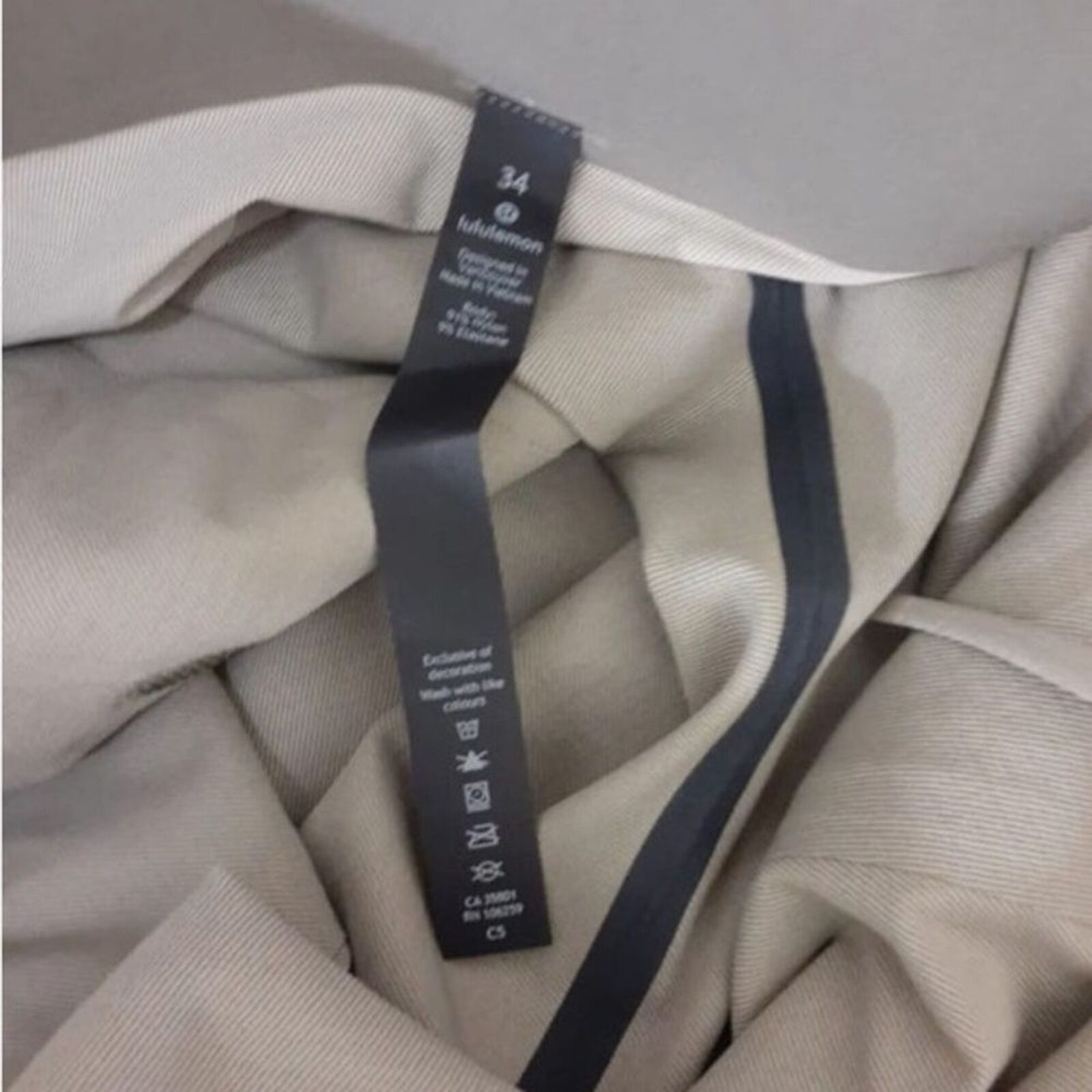 Lululemon Lululemon x Wilderness Men's Escape & Explore 9" Short 34 Size US 34 / EU 50 - 4 Thumbnail