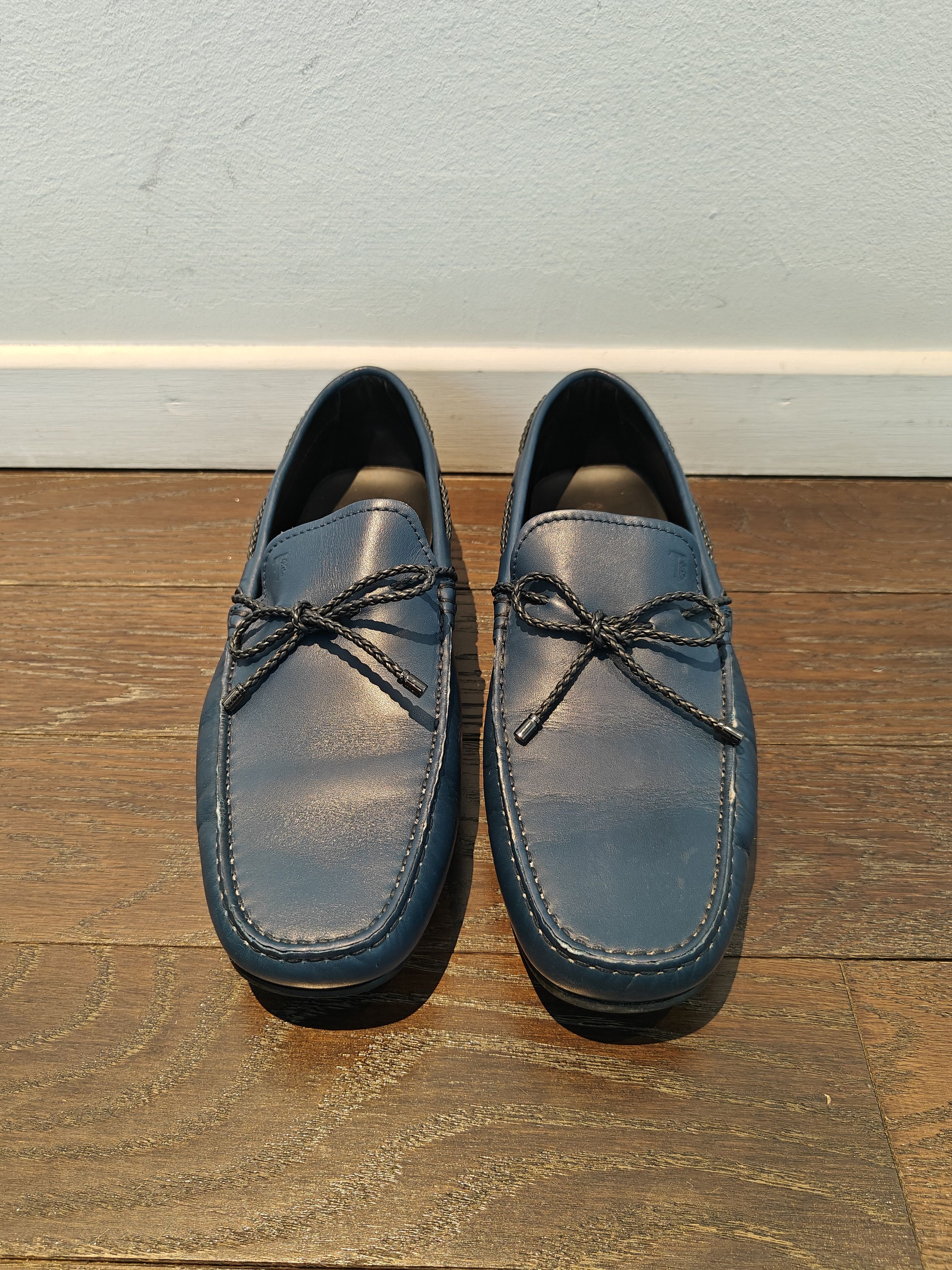 Tod's Tod's Navy Leather Bow Slip On Loafers Gommino Size US 9.5 / EU 42-43 - 2 Thumbnail