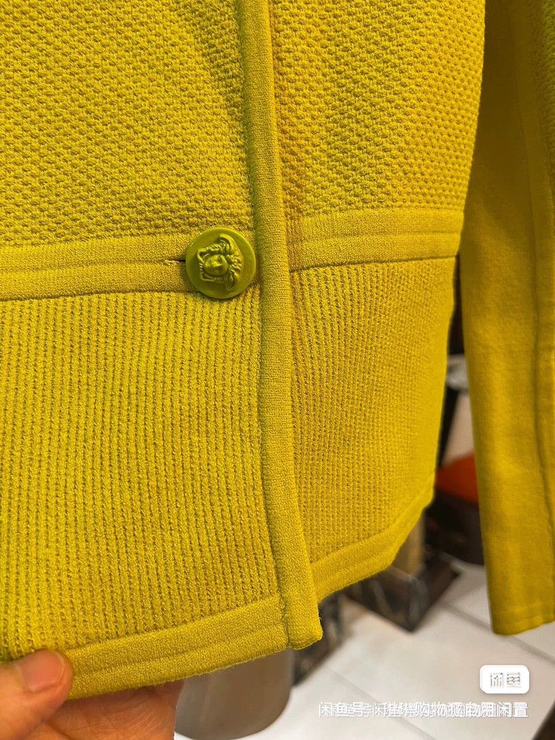 Versace Versace Double-row small coat Size M / US 6-8 / IT 42-44 - 5 Thumbnail