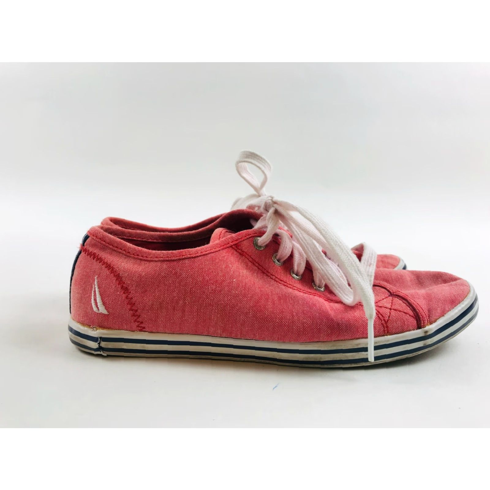 Nautica Nautica Shoes Women's Size 8 Red Lace Up Flat Canvas Sneakers Low Top Logo EMB Size M / US 6-8 / IT 42-44 - 3 Thumbnail