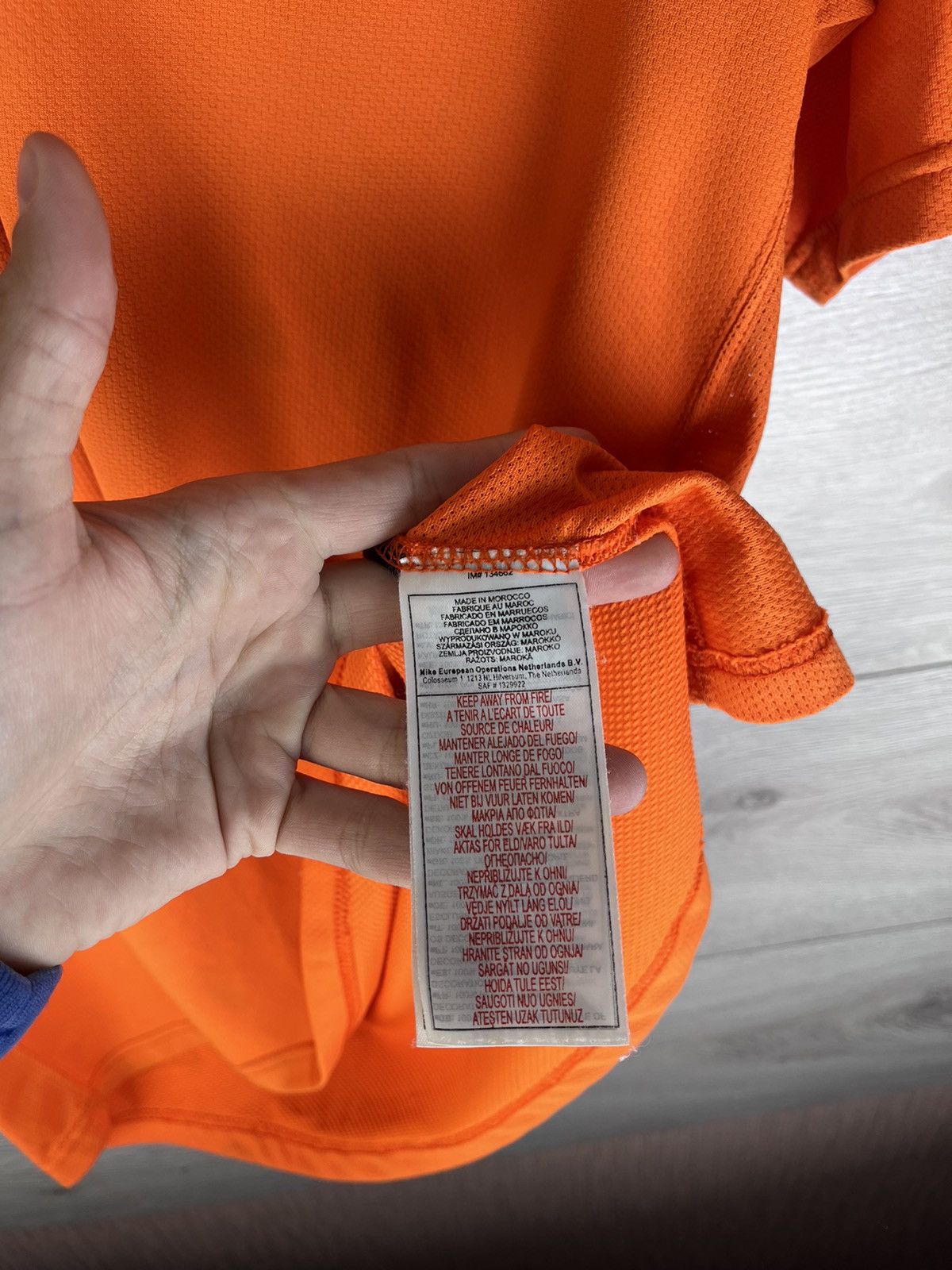Nike Men's Netherlands Home football shirt 2006s Xl #2 Jaliens Size US L / EU 52-54 / 3 - 10 Thumbnail