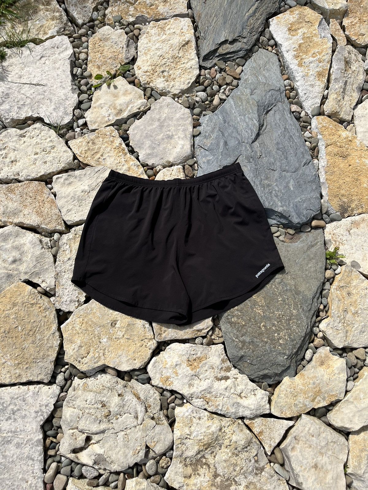 Patagonia light shorts small logo pants outdoor gorpcore
