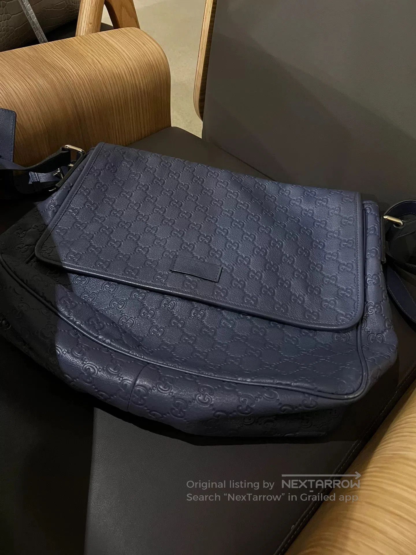 Gucci Gucci GG Logo Embossed Leather Flap Crossbody Bag. Size ONE SIZE - 2 Thumbnail