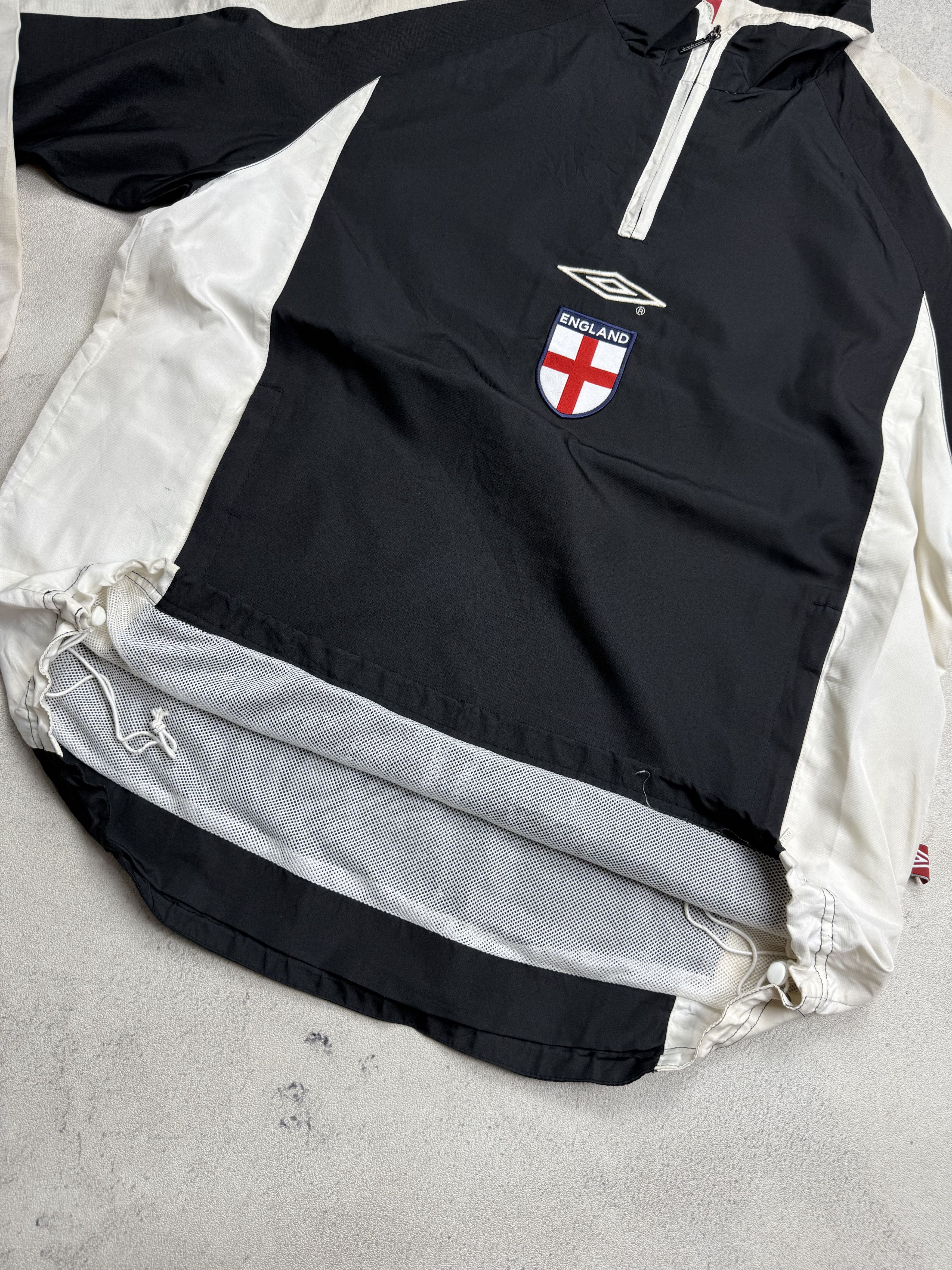 Umbro Vintage Umbro England Windbreaker Jacket Size US XL / EU 56 / 4 - 7 Thumbnail