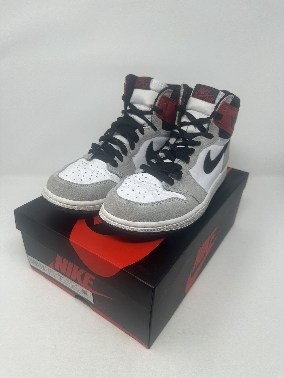 image of Jordan Brand 1 Retro High Light Smoke Grey Shoes, Men's (Size 9)