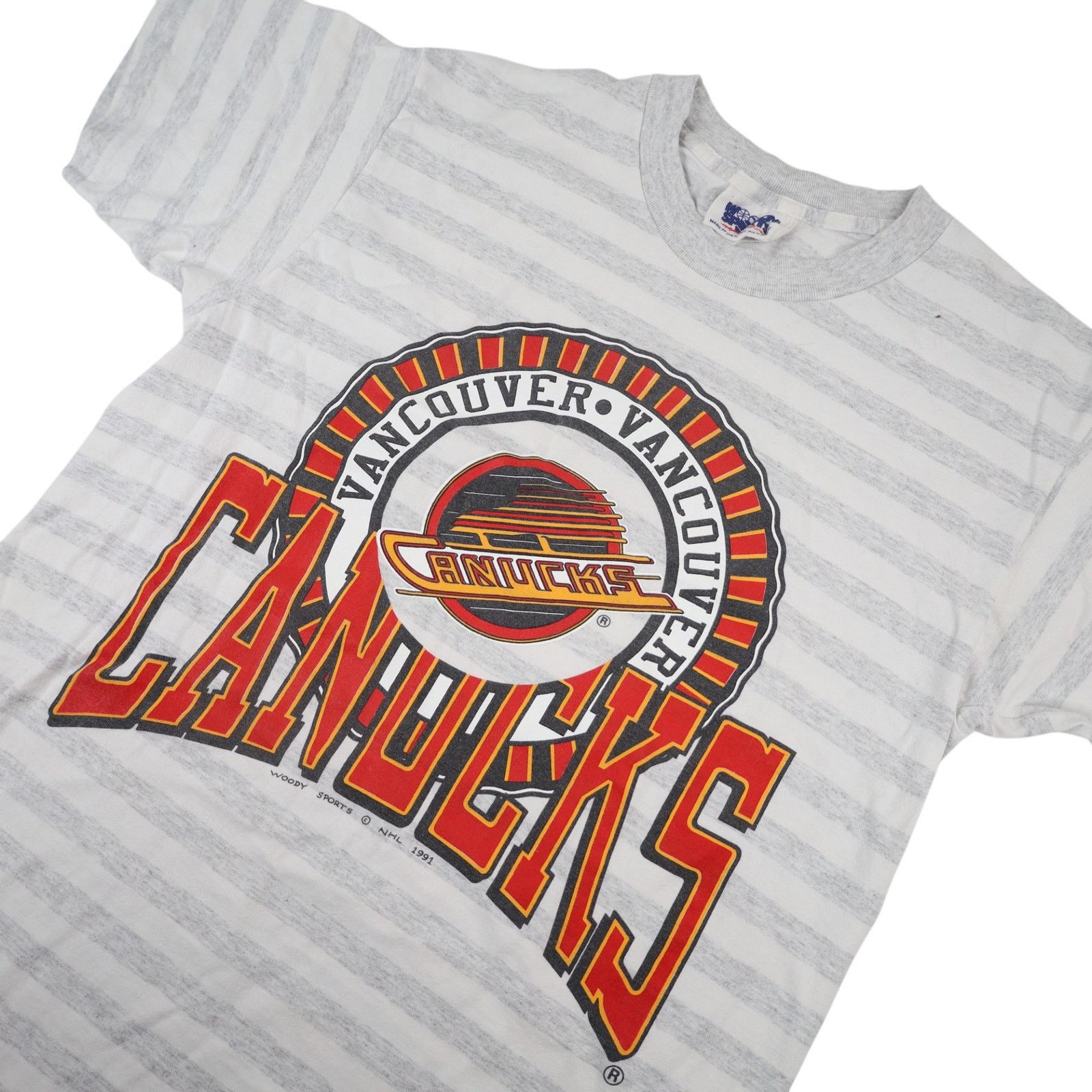 NHL × Vintage VTG 90s Woody Sports Vancouver Canucks Hockey Graphic Shirt Size US L / EU 52-54 / 3 - 2 Thumbnail