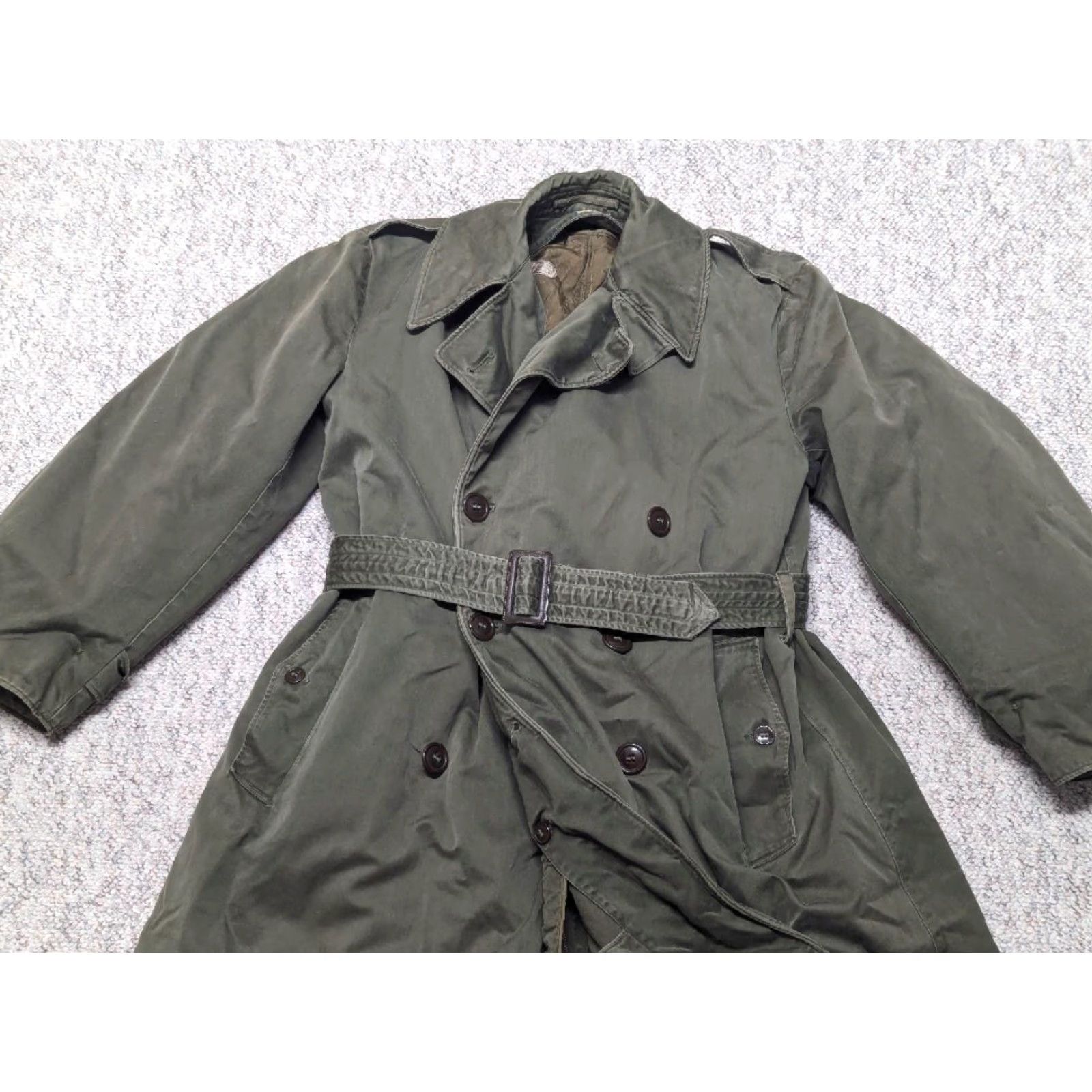 Vintage VINTAGE US ARMY trenchcoat Overcoat Shirt Mens M Green belted wool/ cotton long jacket cape with pant legs hidden Zip closure Button chest 40 Size US 31 - 3 Thumbnail