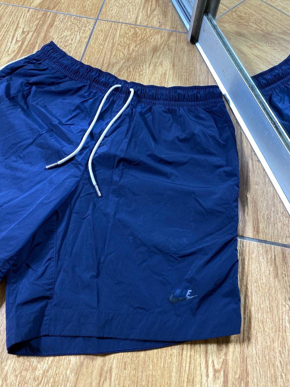 Nike × Vintage 90's NIKE SWOOSH LOGO Y2K RARE RETRO SHORTS Size US 30 / EU 46 - 23 Thumbnail