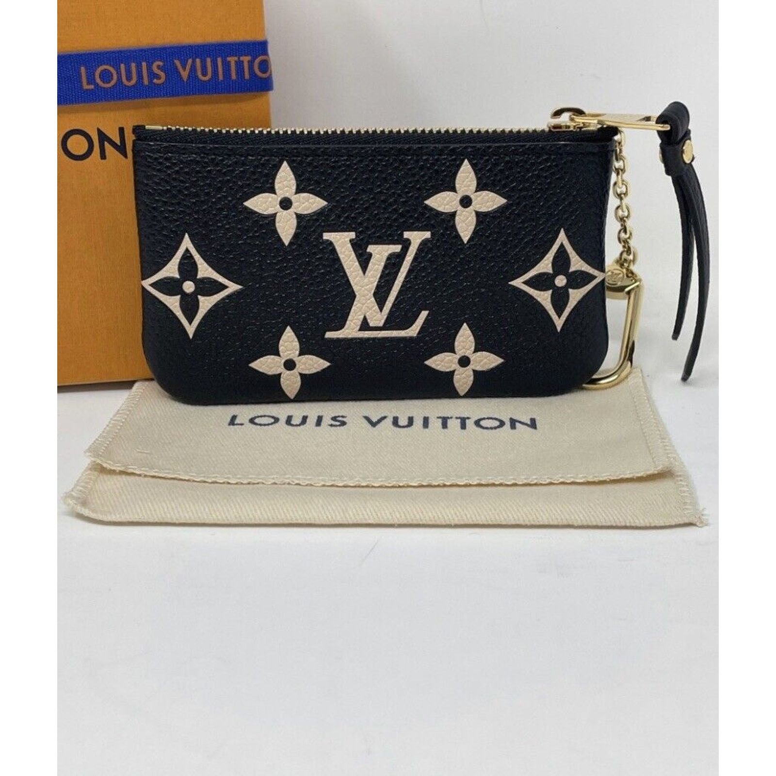 Louis Vuitton Louis Vuitton Cles Key Pouch BiColor Empreinte Leather Size ONE SIZE - 6 Thumbnail