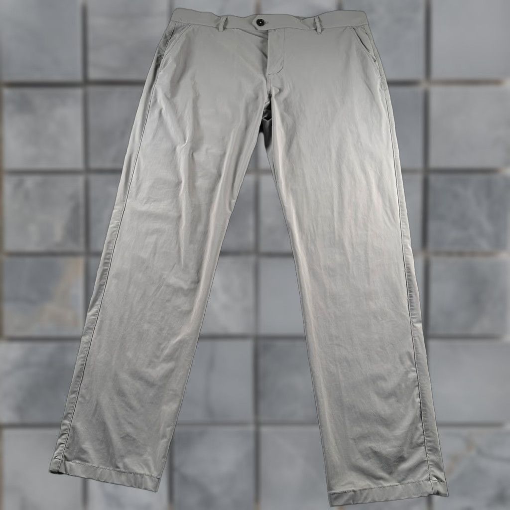 Greyson Performance Chino Pants Mens 38x32 Gray Slim Straight Travel 4 Pockets Adjustable Stretch Lightweight Casual