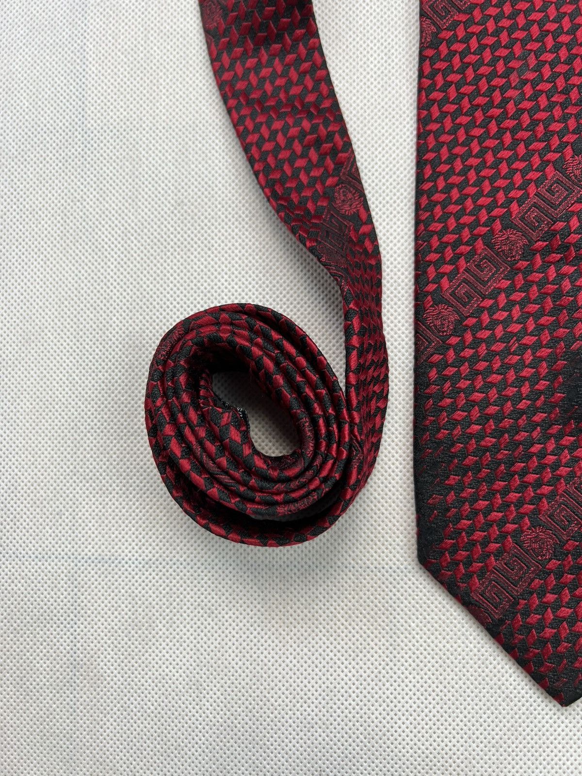 Versace × Vintage Tie Gianni Versace Multi Logo Vintage 90’s Size ONE SIZE - 4 Thumbnail
