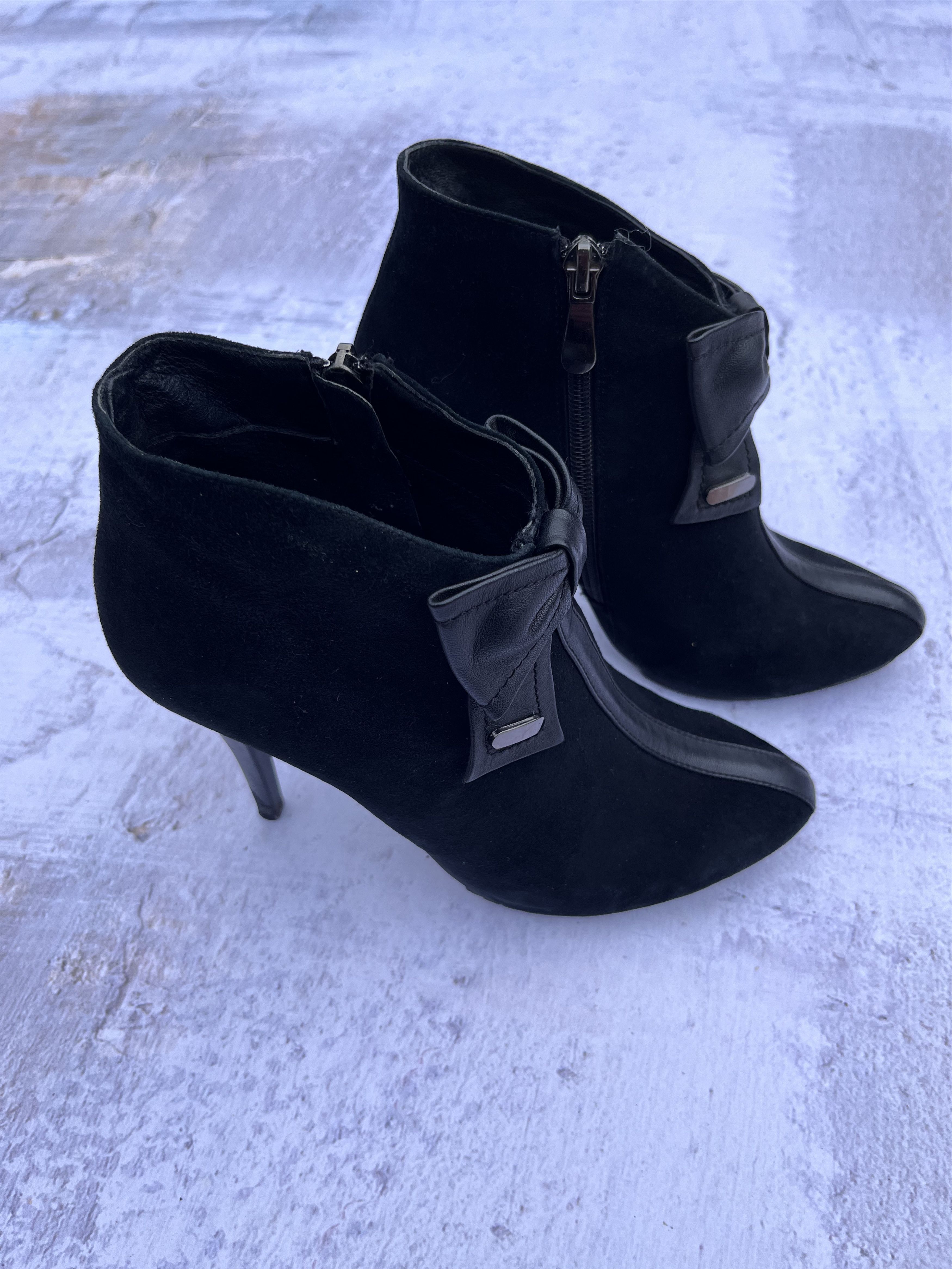 Vintage Vintage Heel Ankle Boots Women’s Size 5/EU36 Size US 5 / IT 35 - 2 Thumbnail
