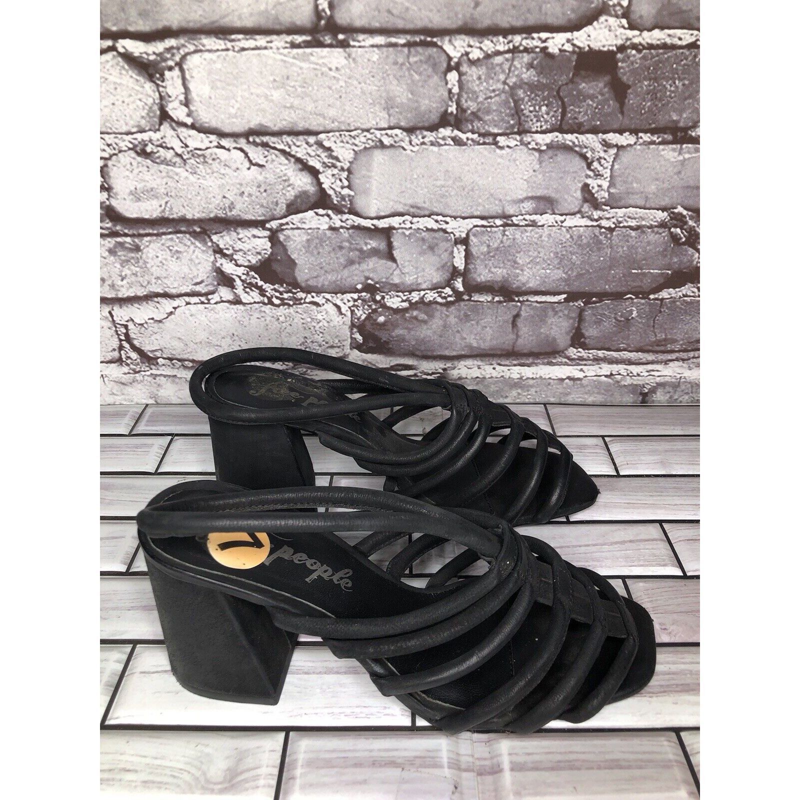 Free People Free People Black Leather Cuban Heel Cage Strappy Sandals Wo Size US 7 / IT 37 - 3 Thumbnail
