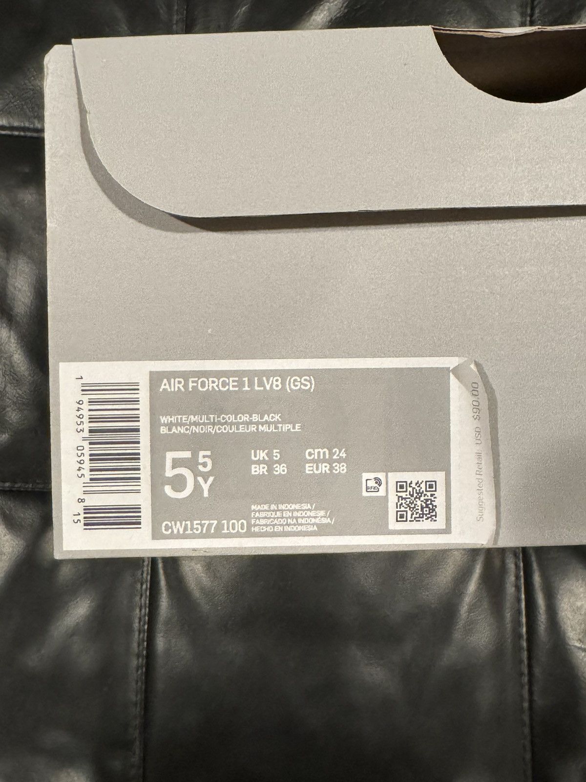 Nike NIKE AIR FORCE 1 LV8 ‘DIGITAL SWOOSH’ GS SIZE 5.5Y Size US 5.5 / EU 38 - 5 Thumbnail